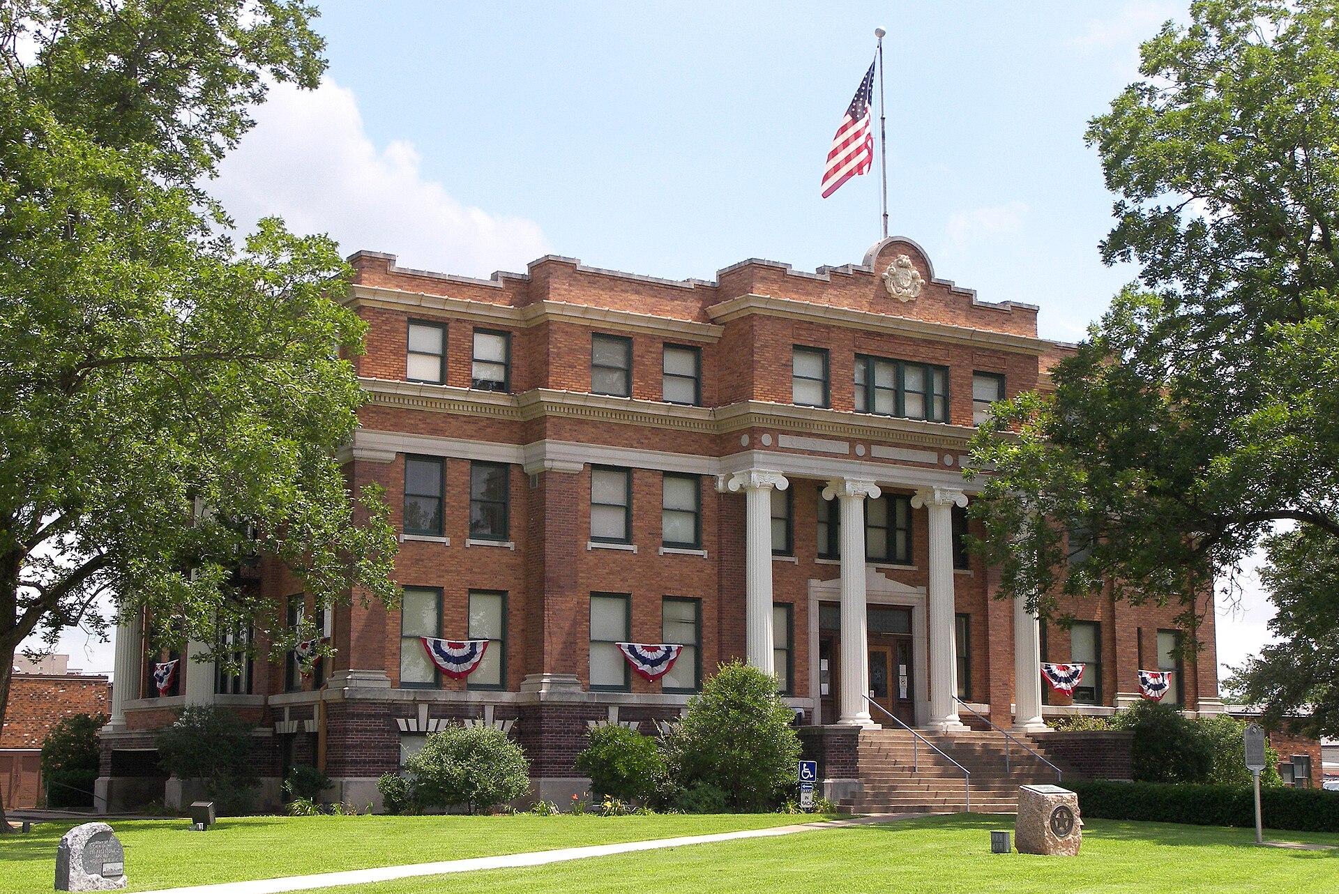 The Freestone County Courthouse in Fairfield, Texas, United States.