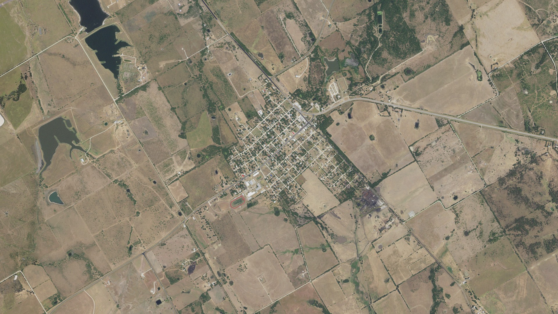 Natural-color aerial photograph of land around Coolidge, Texas