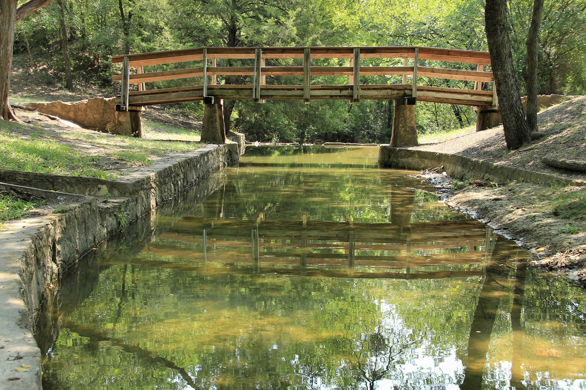A footbridge in Grapevine Springs Preserve in Coppell, Texas, United States.