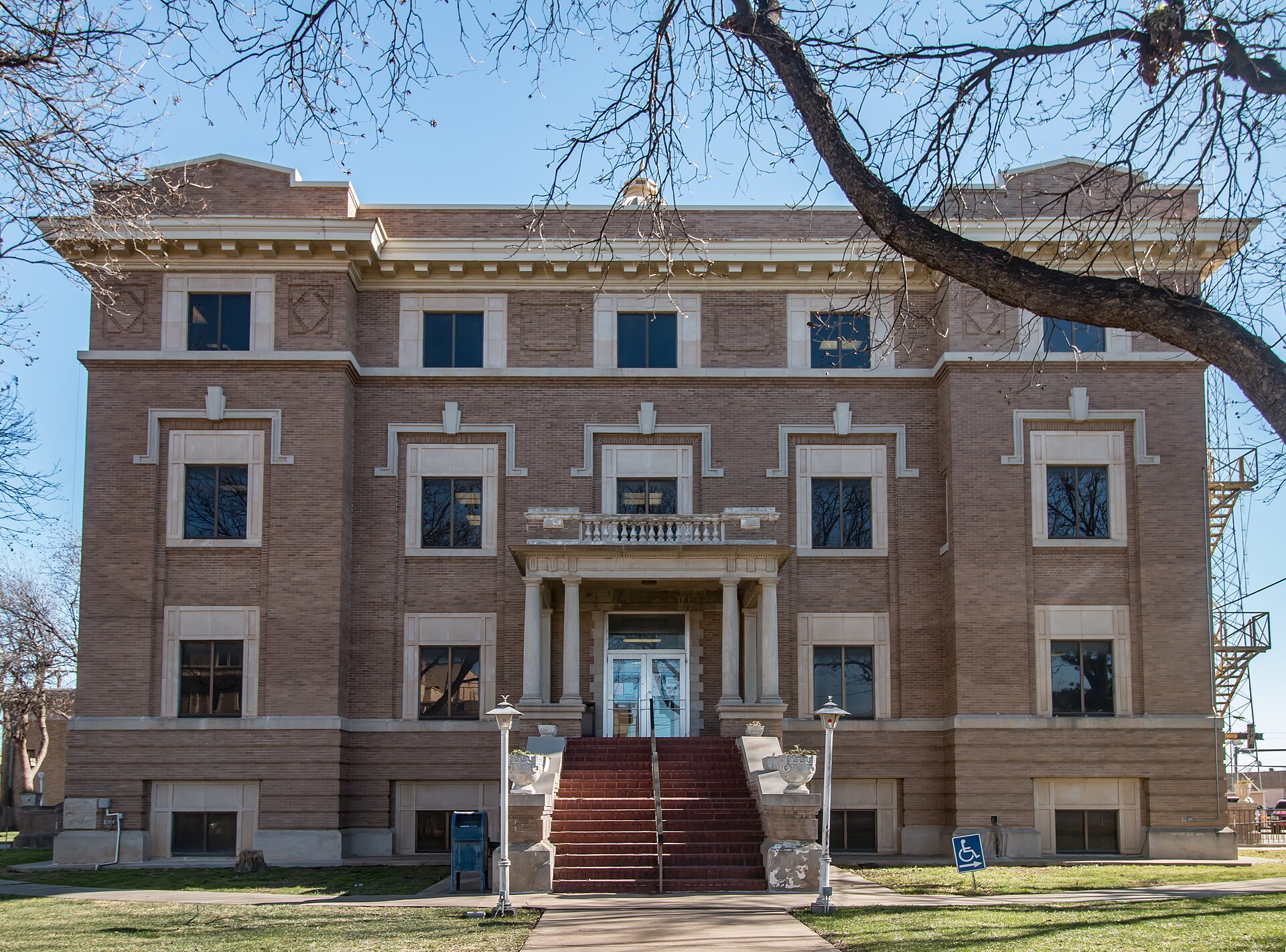 Hale County Courthouse in Plainview, Texas
