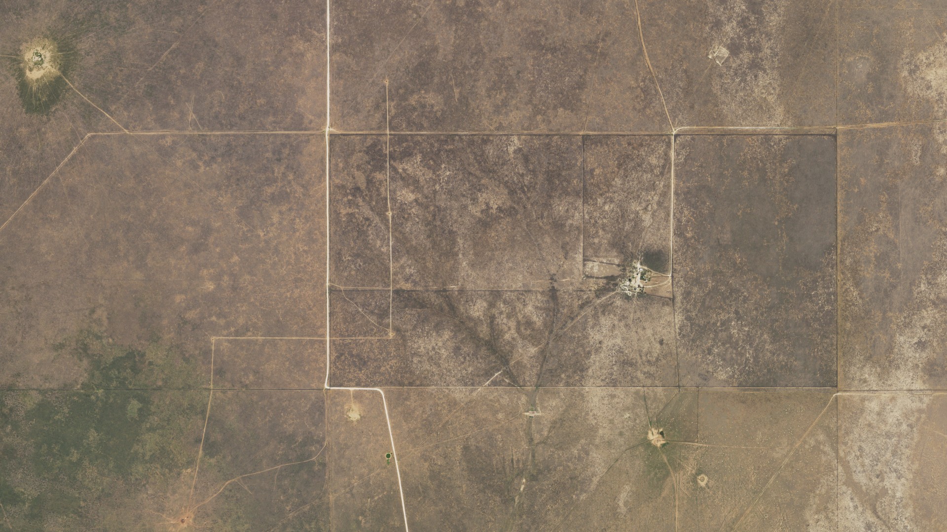 Natural-color aerial photograph of land around Hartley County, Texas