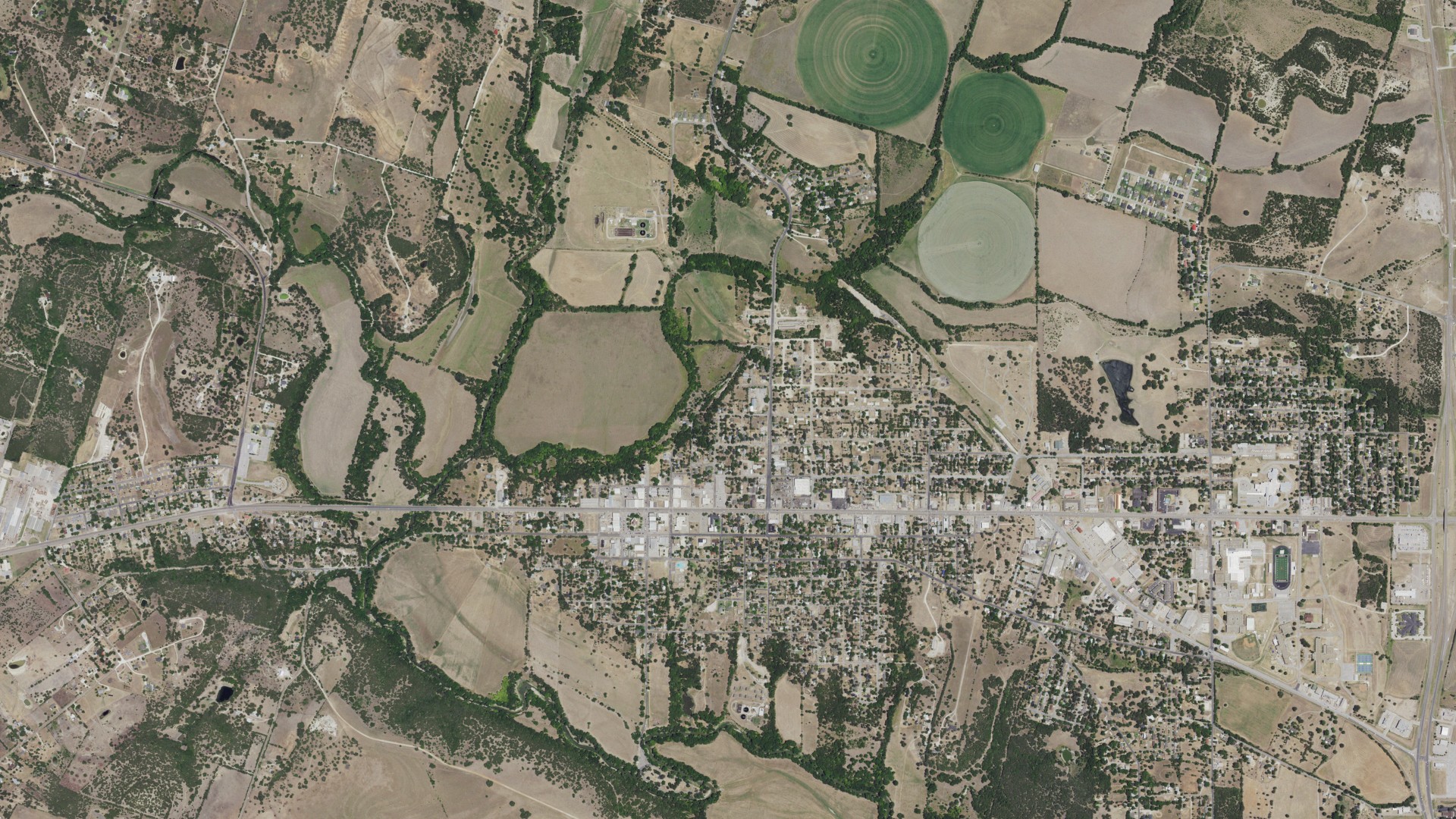 Natural-color aerial photograph of land around Gatesville, Texas