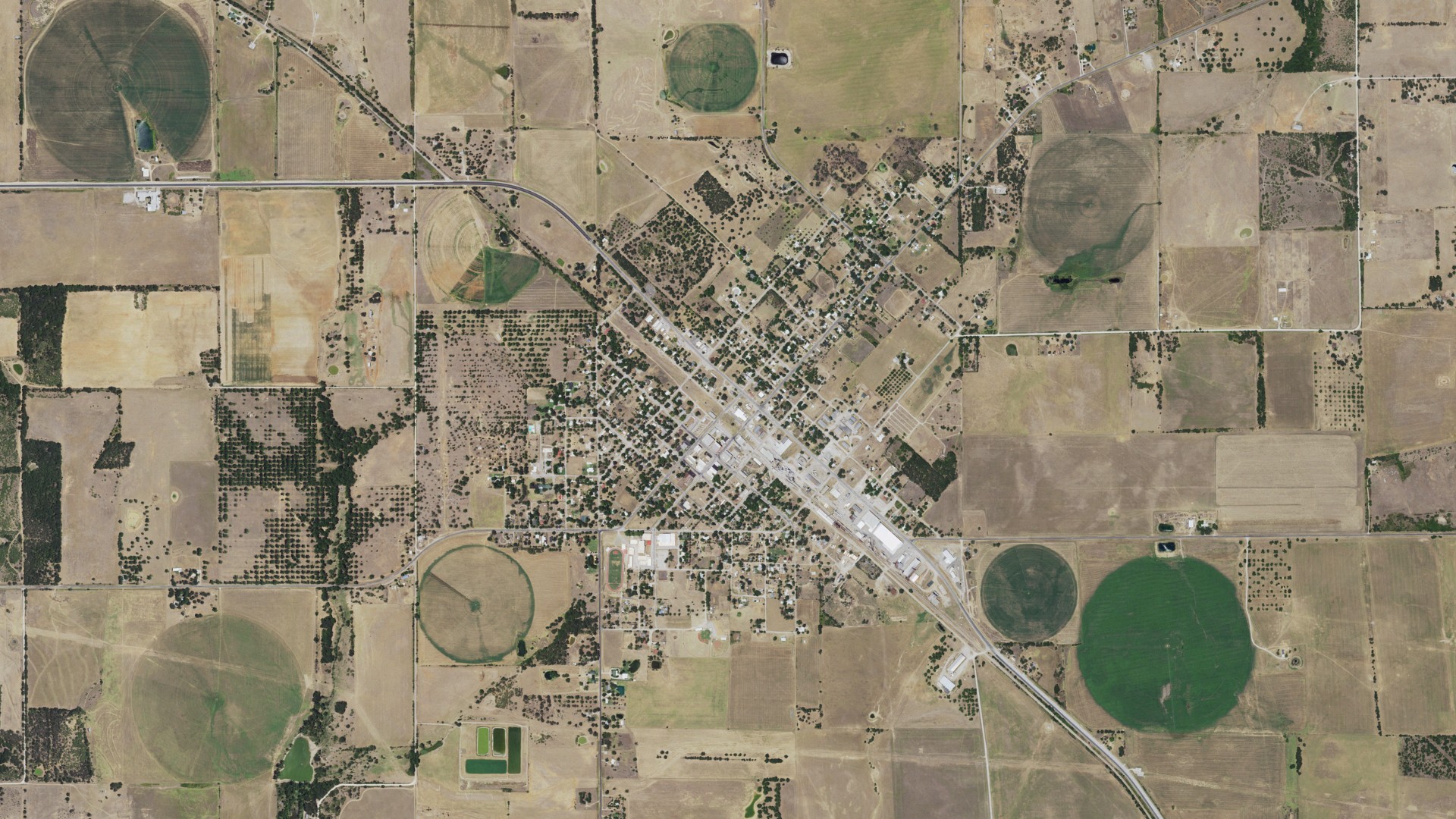 Natural-color aerial photograph of land around Gorman, Texas