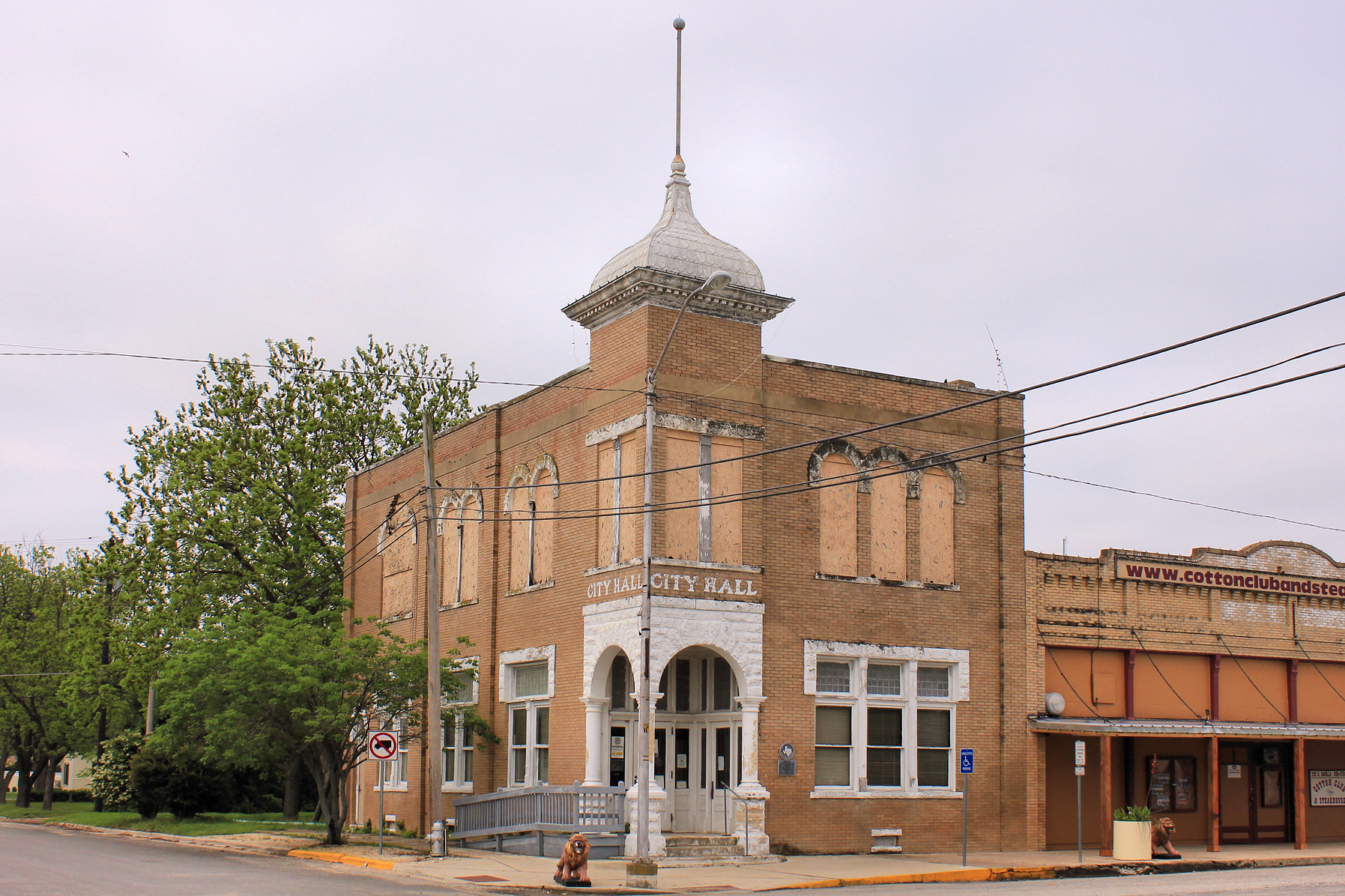 The former city hall in Granger, Texas, United States.