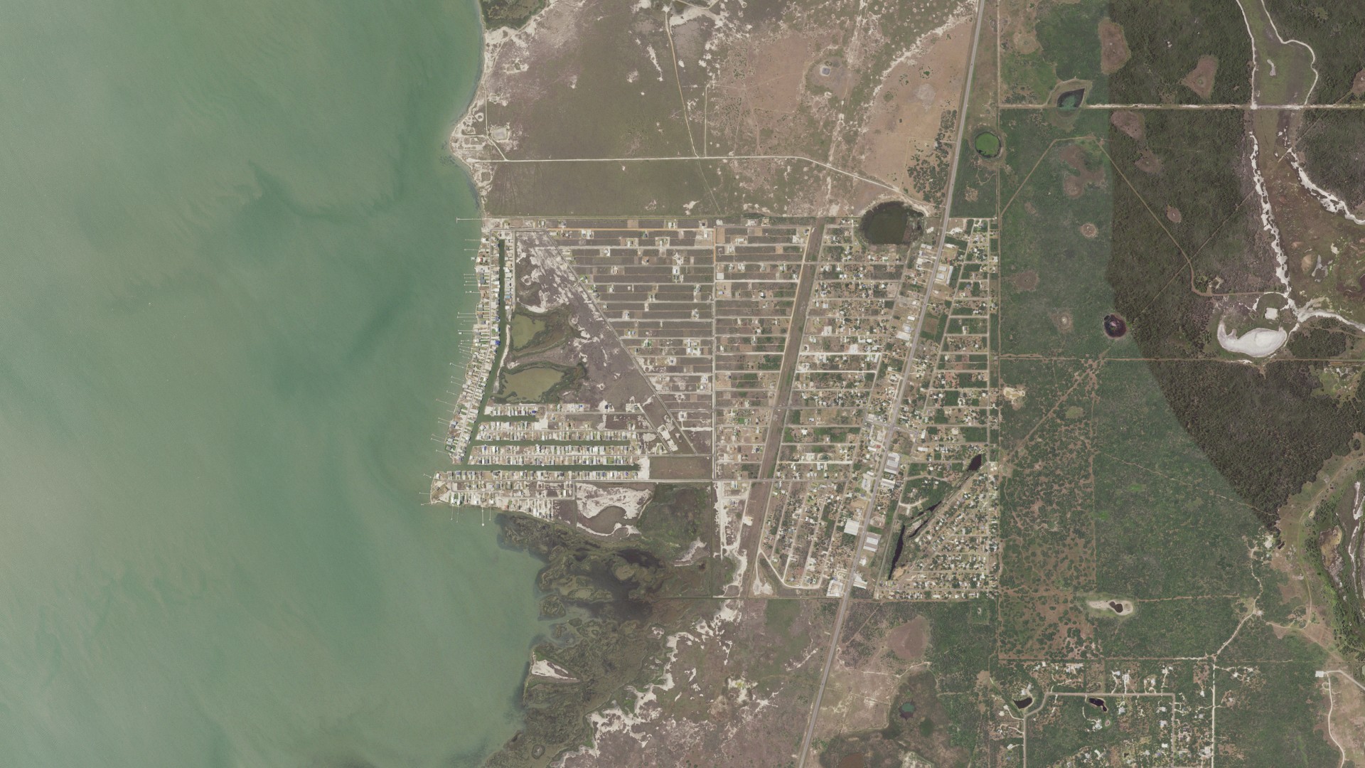 Natural-color aerial photograph of land around Holiday Beach, Texas