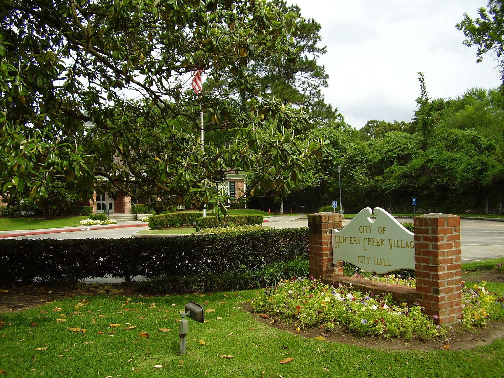 City Hall of Hunters Creek Village, Texas