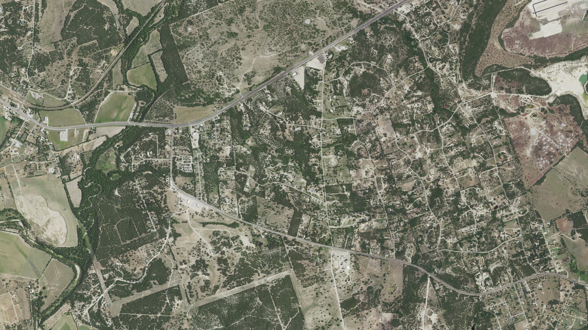 Natural-color aerial photograph of land around Kempner, Texas