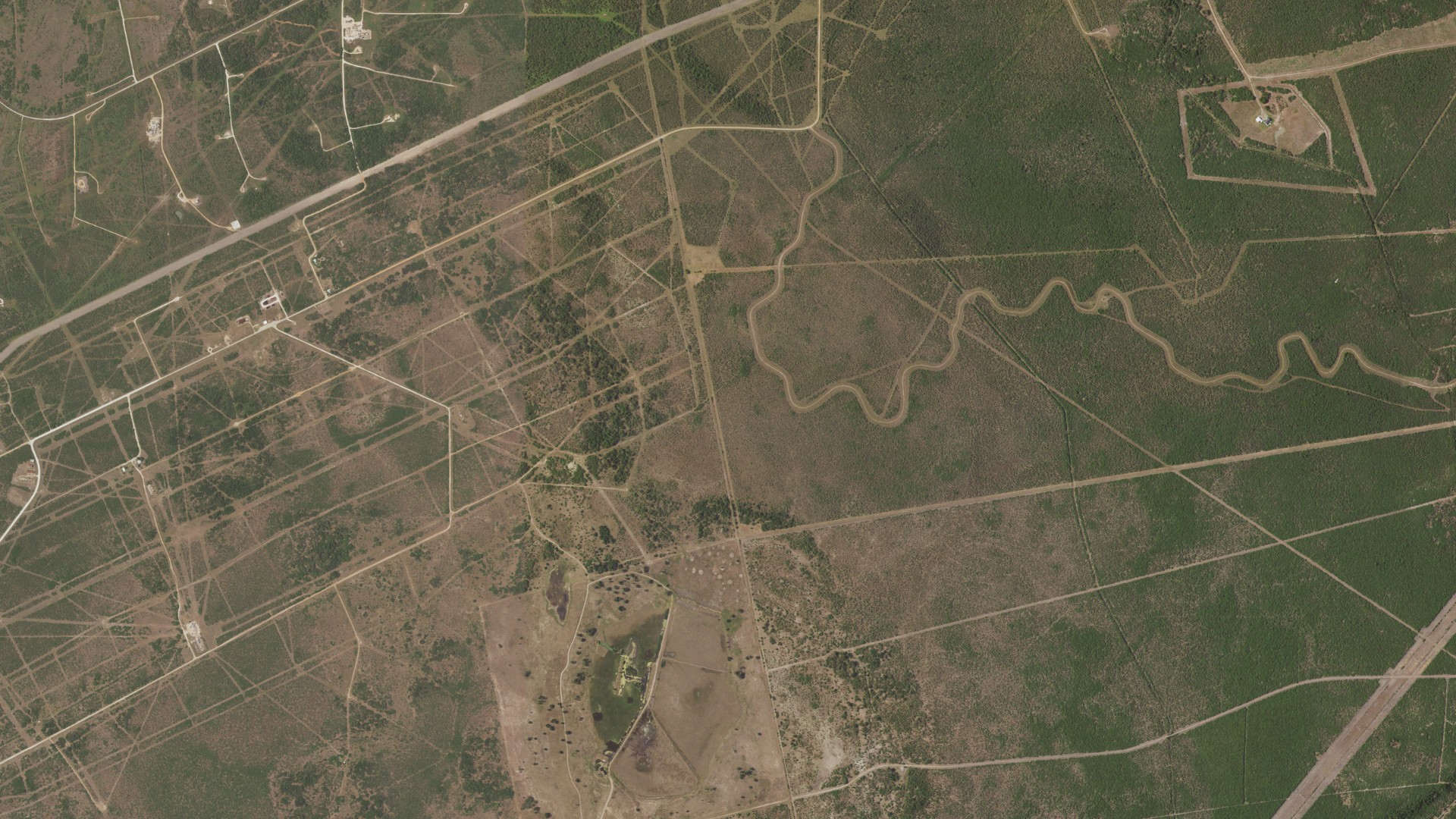 Natural-color aerial photograph of land around Refugio County, Texas