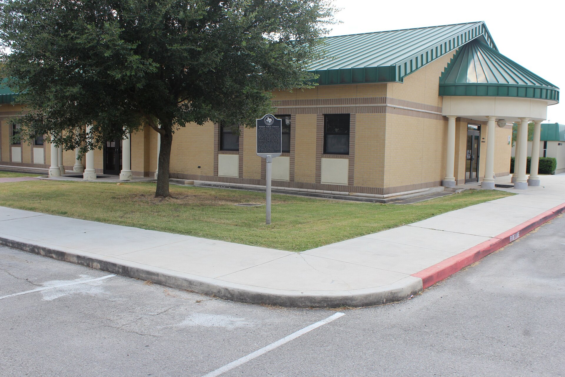 Marion Public Schools. — Texas