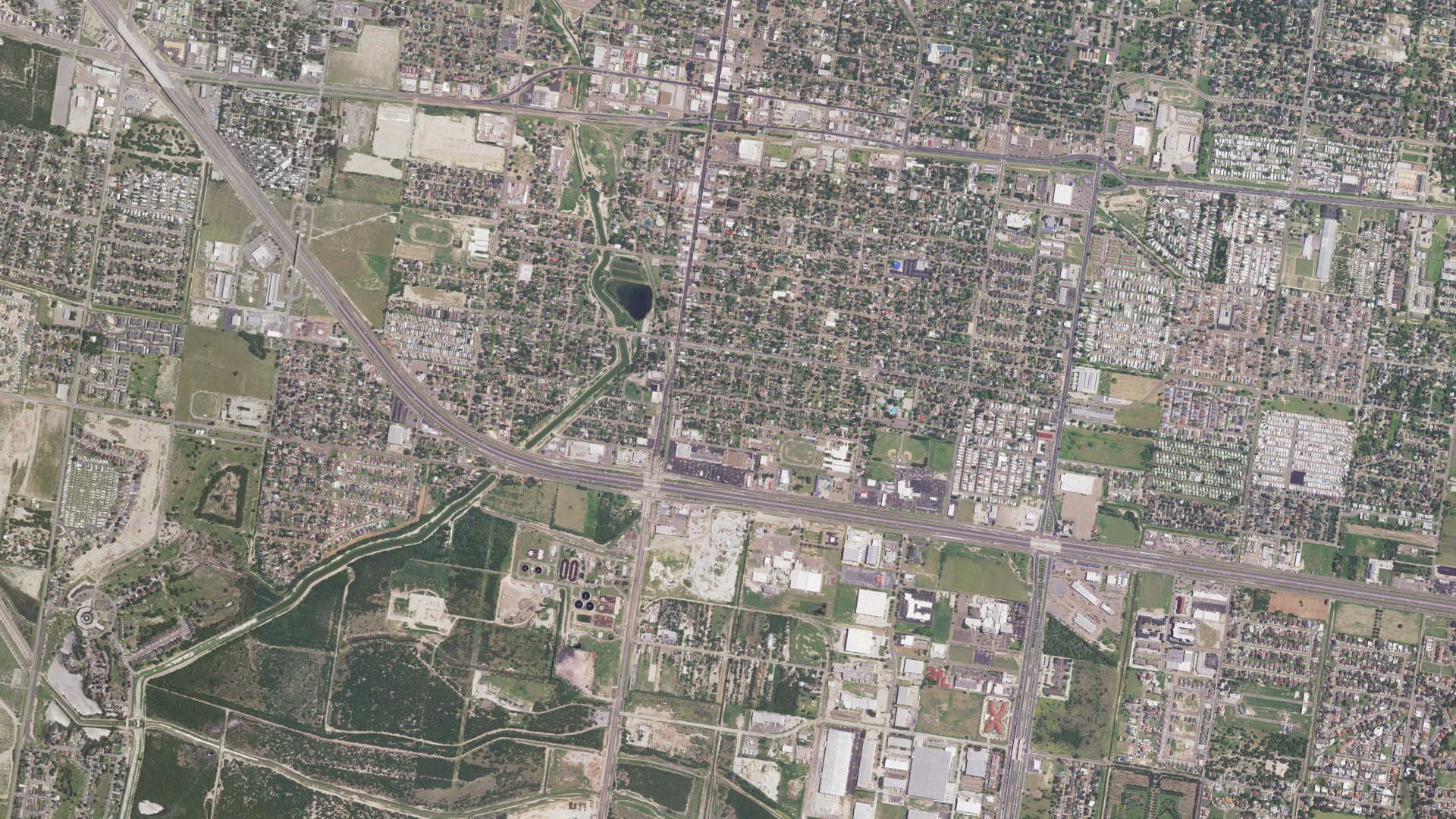 Natural-color aerial photograph of land around Mission, Texas