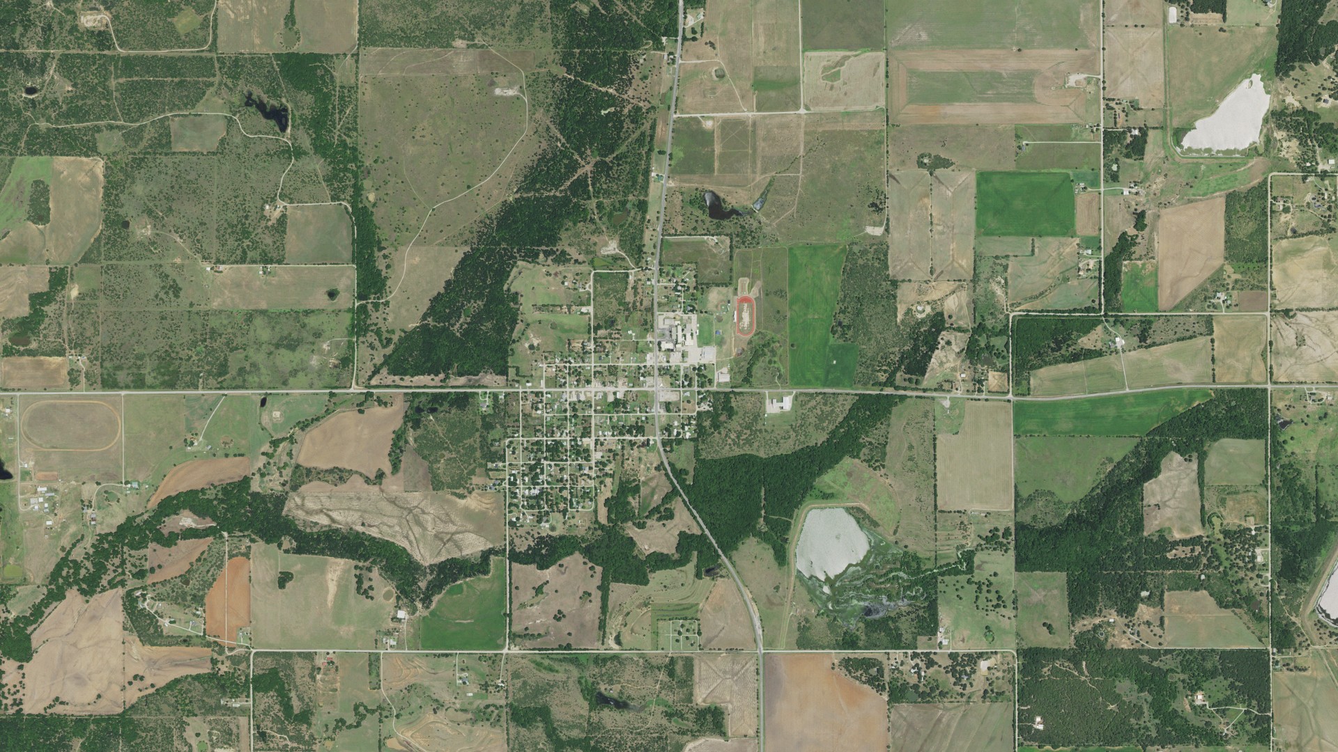 Natural-color aerial photograph of land around Perrin, Texas