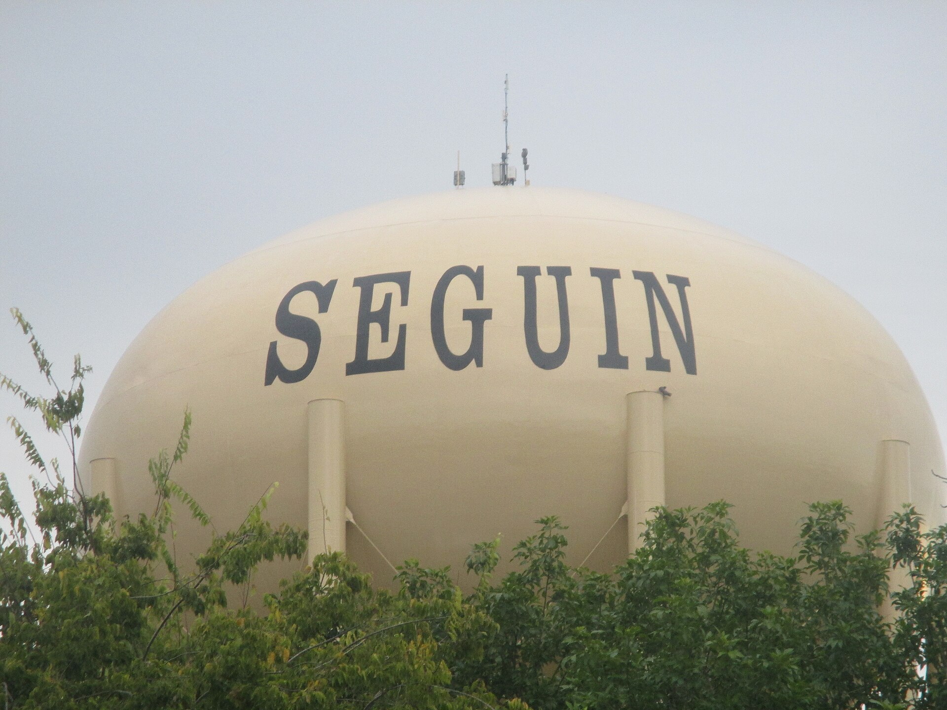 I took photo with Canon camera of water tower in Seguin, TX. — Texas