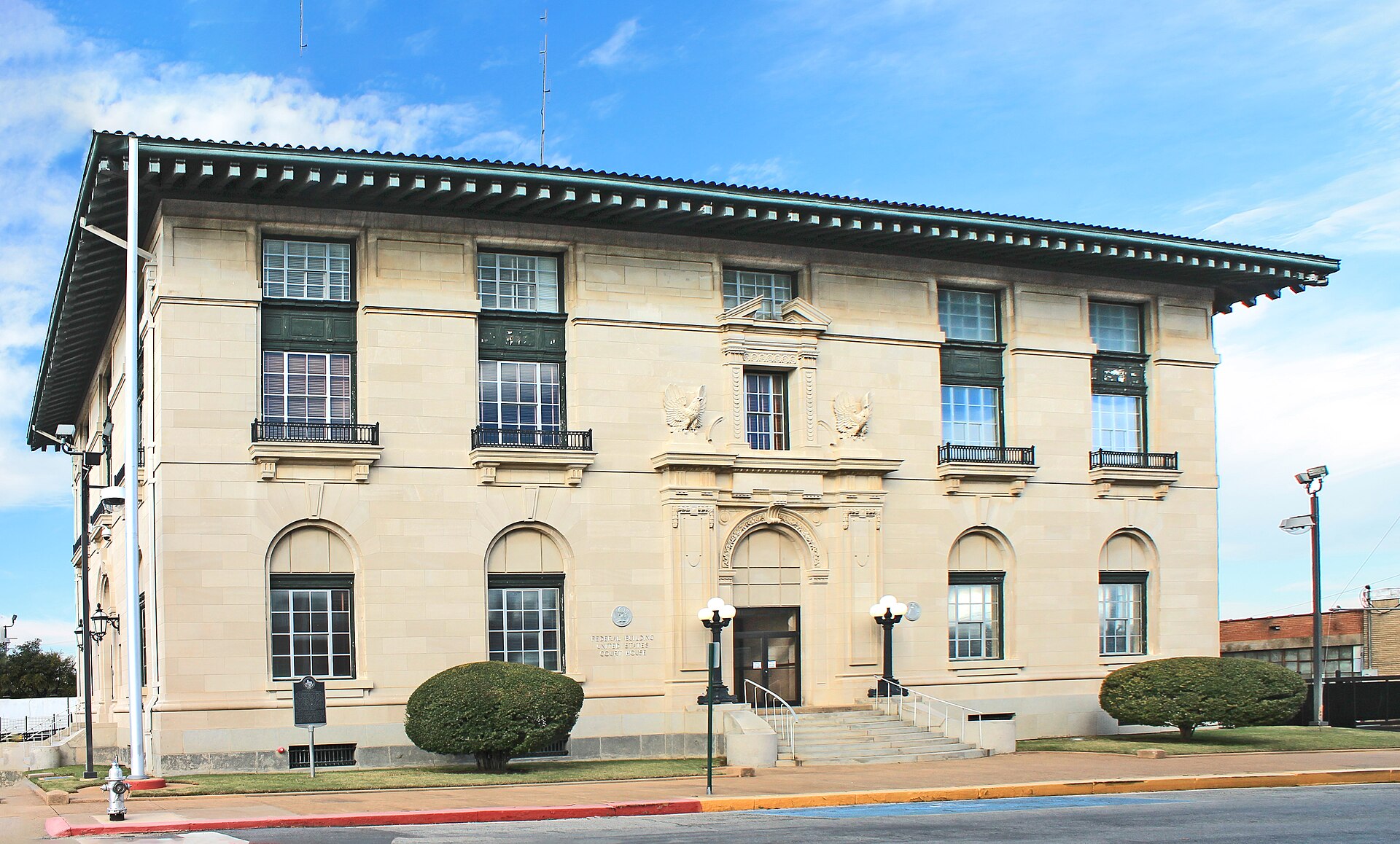Sherman US Post Office and Courthouse — Texas