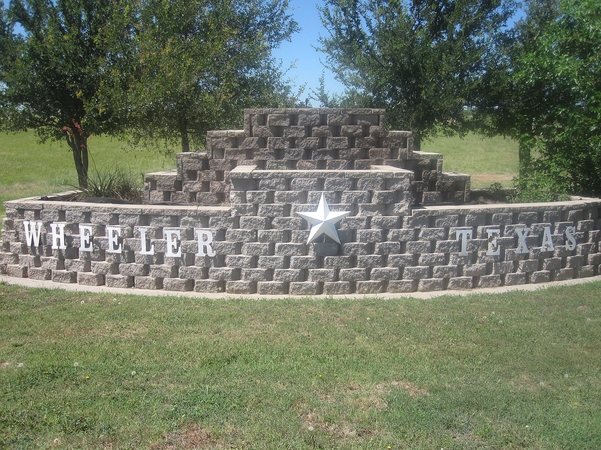I took photo with Canon camera in Wheeler, TX. — Texas