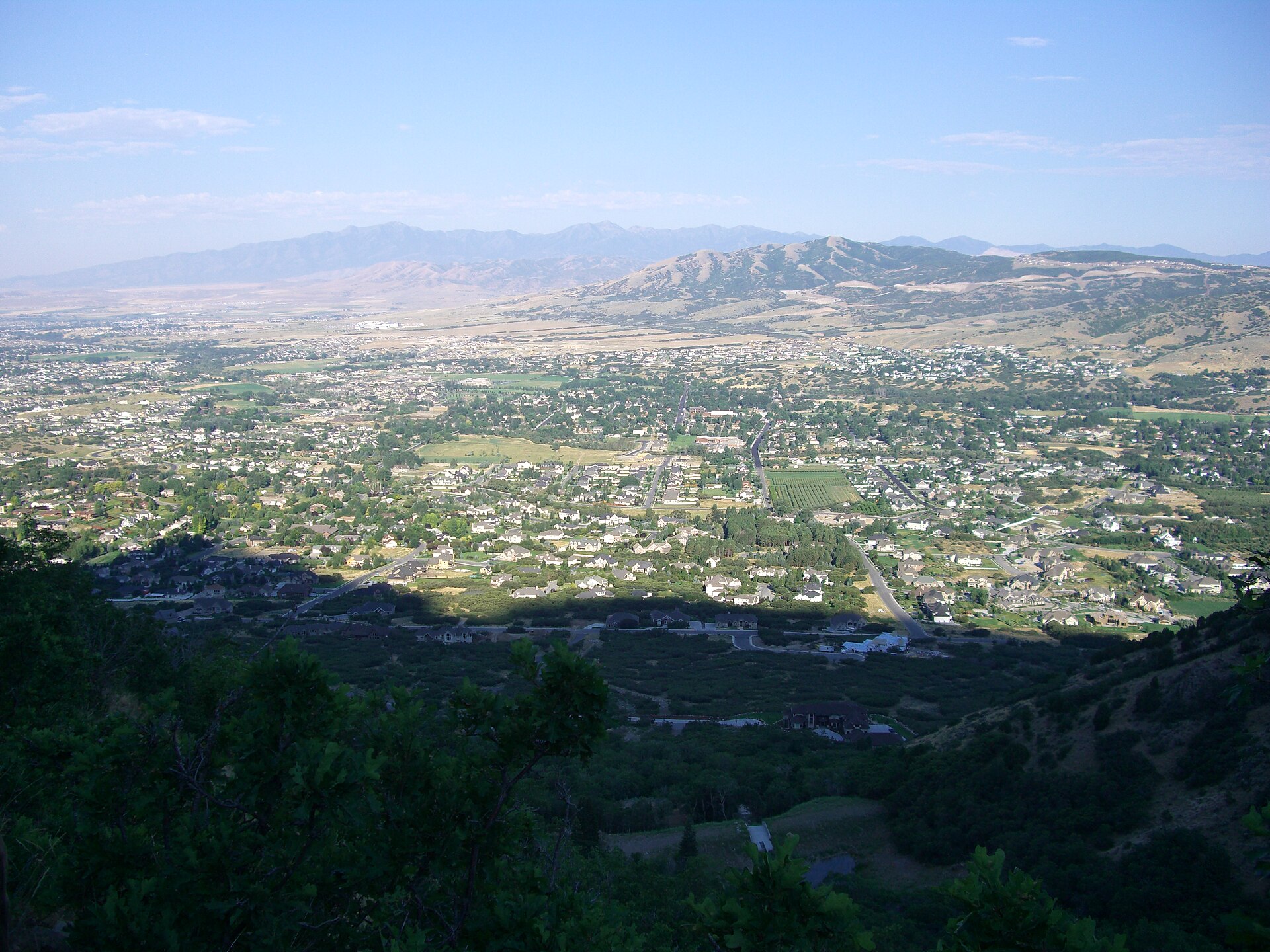 Overlooking Alpine, Utah, USA.View due west, from region of Utah State Route 92 (Wasatch Range)(aerial photo).