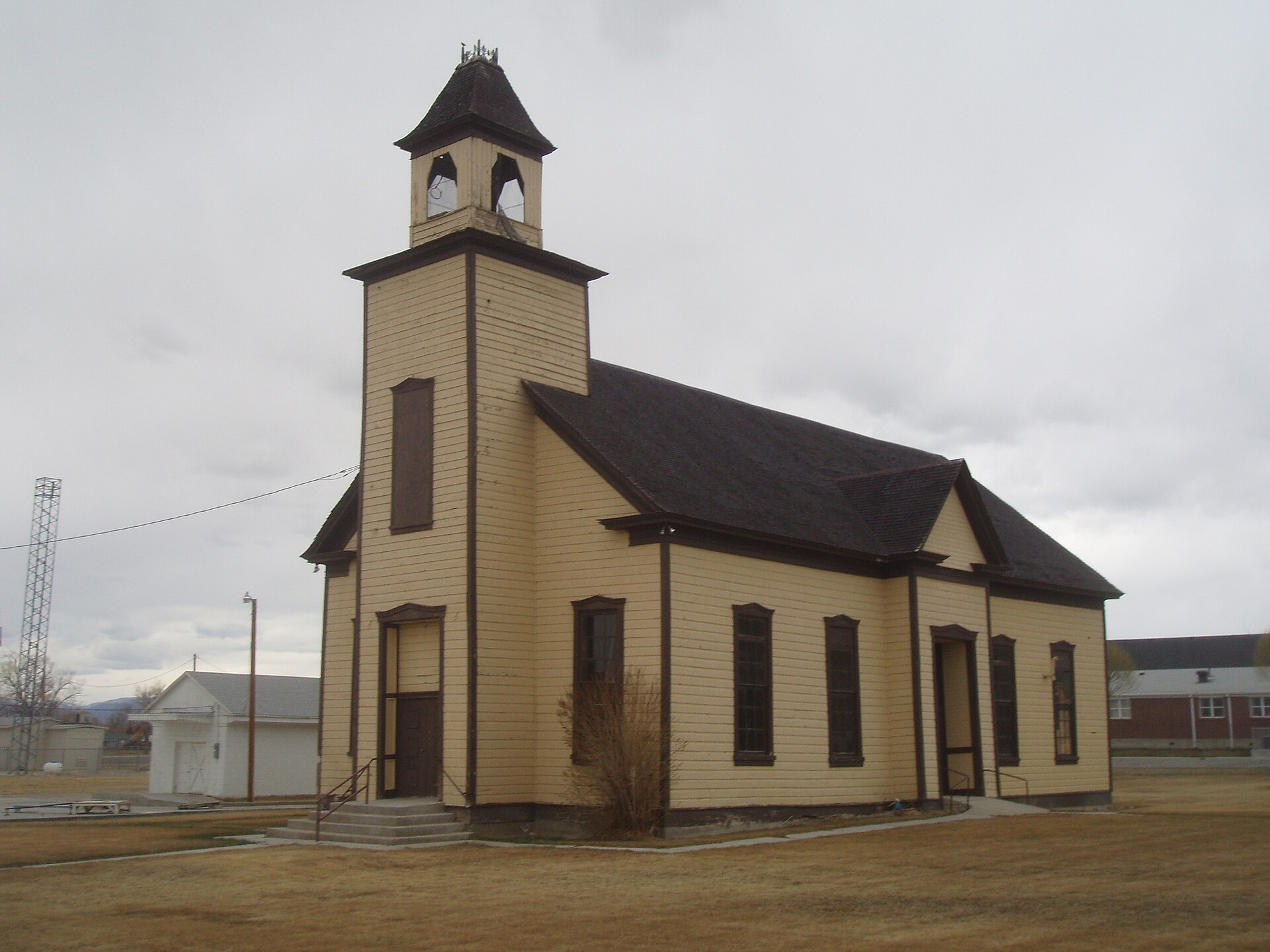 Emery LDS Church, built 1898–1900 by The Church of Jesus Christ of Latter-day Saints, is the oldest surviving religious building in the town of Emery, Utah, United States.