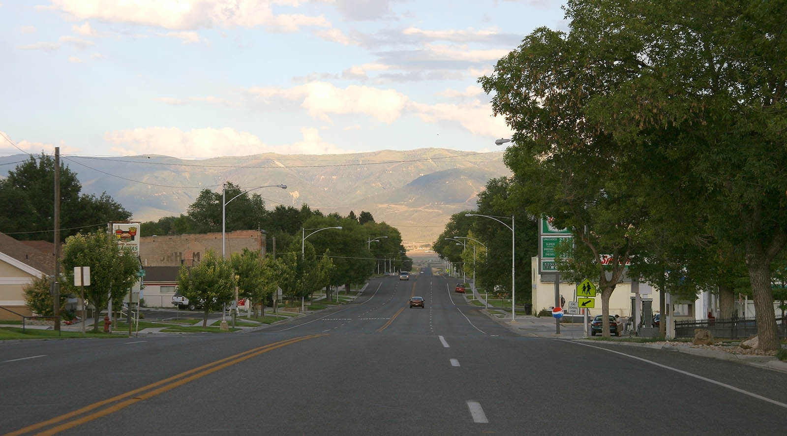 Photo taken by myself in August 2006. — Moroni, Utah