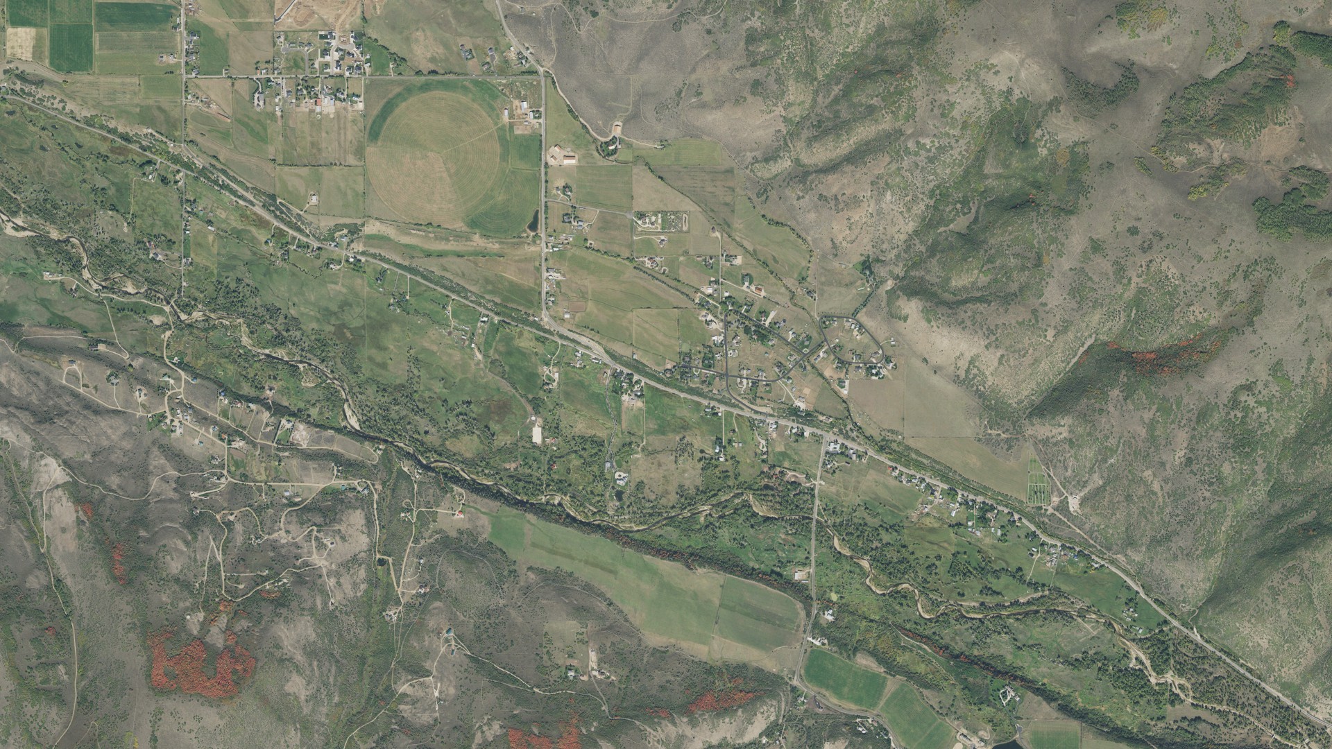 Natural-color aerial photograph of land around Woodland, Utah