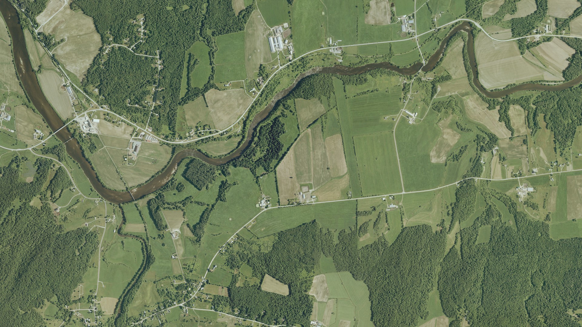 Natural-color aerial photograph of land around Sheldon, Vermont