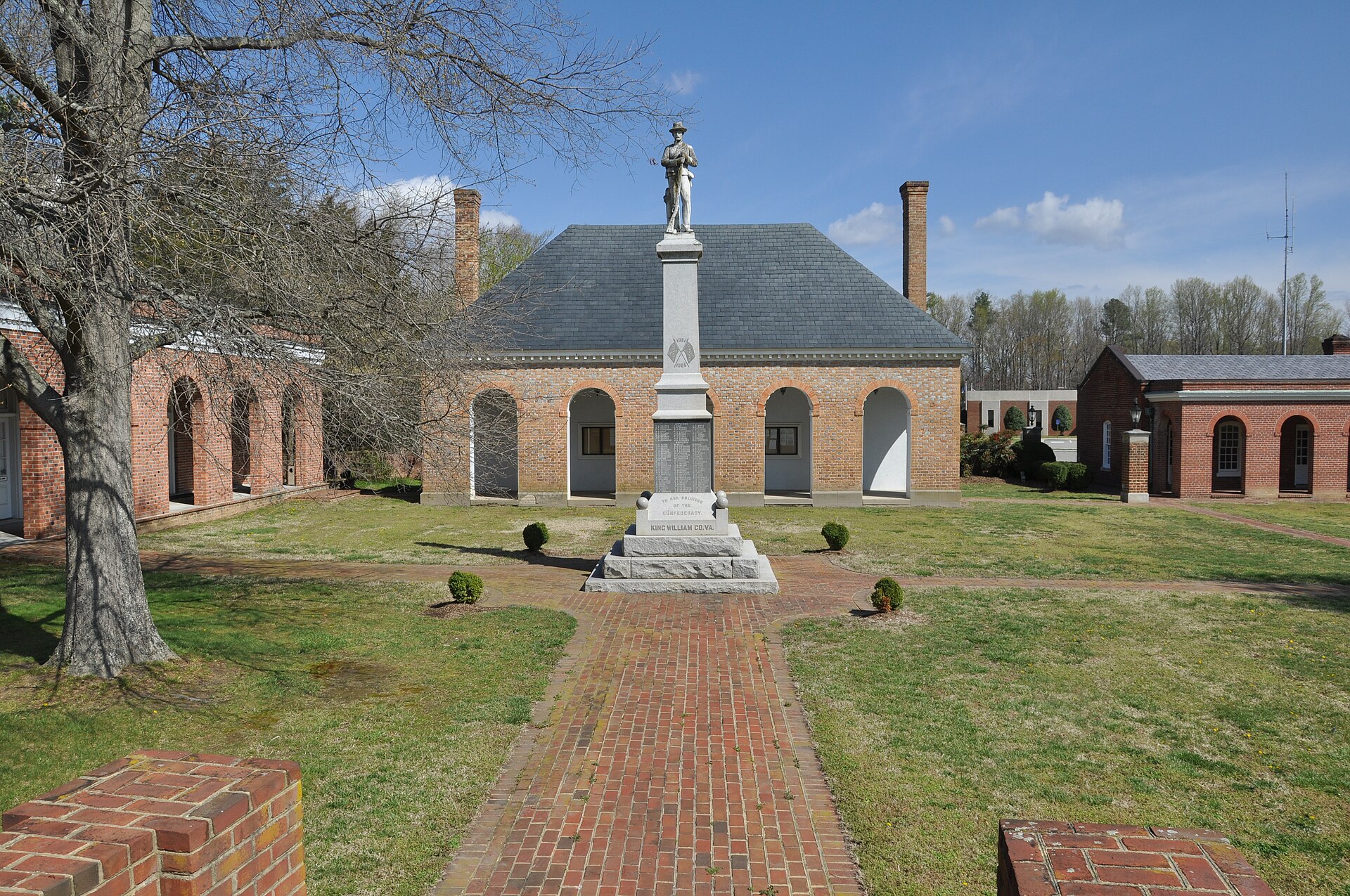 Photograph of the court house in King William, Virginia — King William County, Virginia