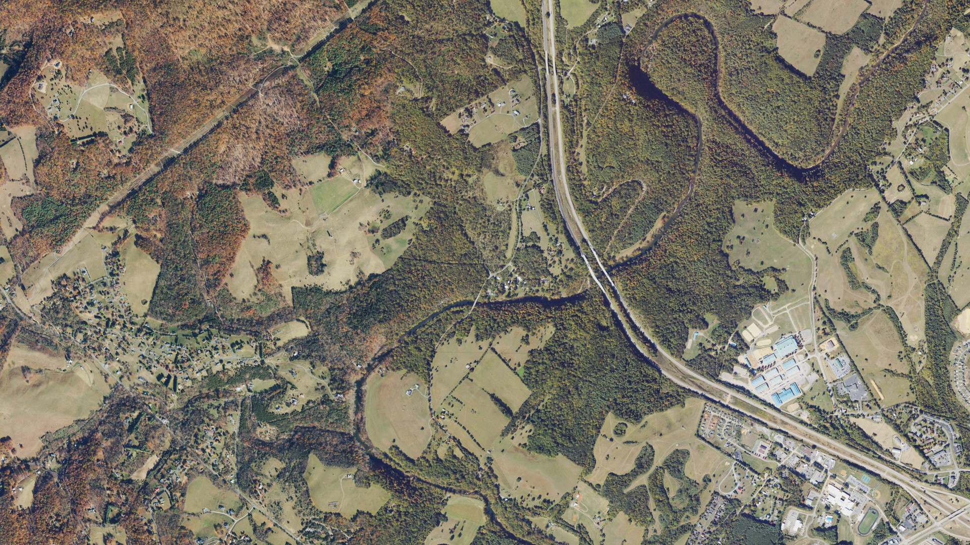 Natural-color aerial photograph of land around Rockbridge County, Virginia