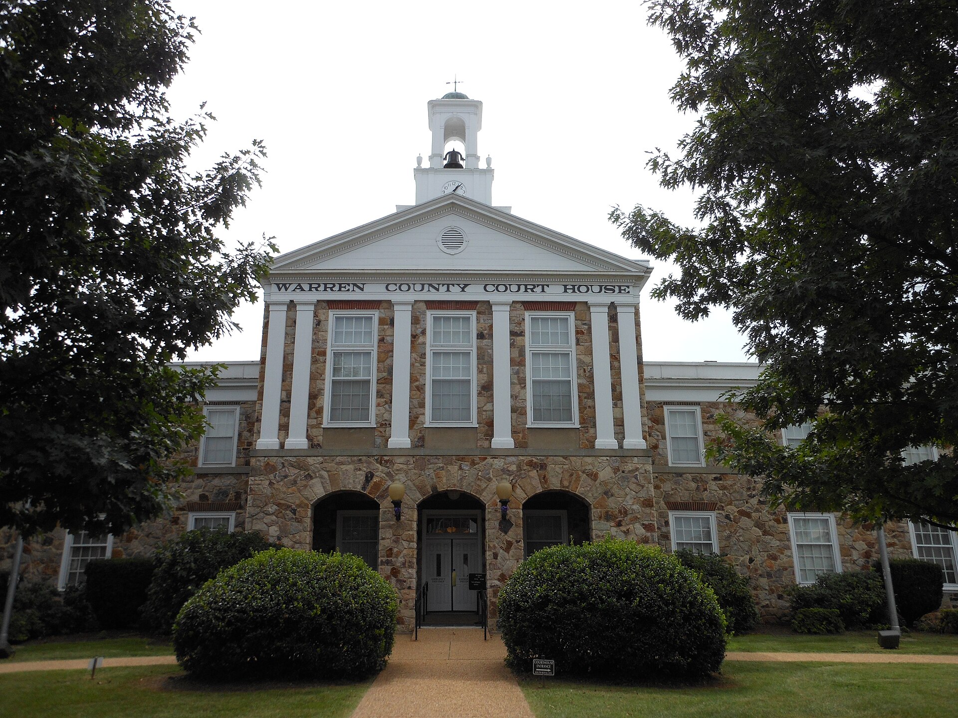 Warren County Courthouse — Virginia