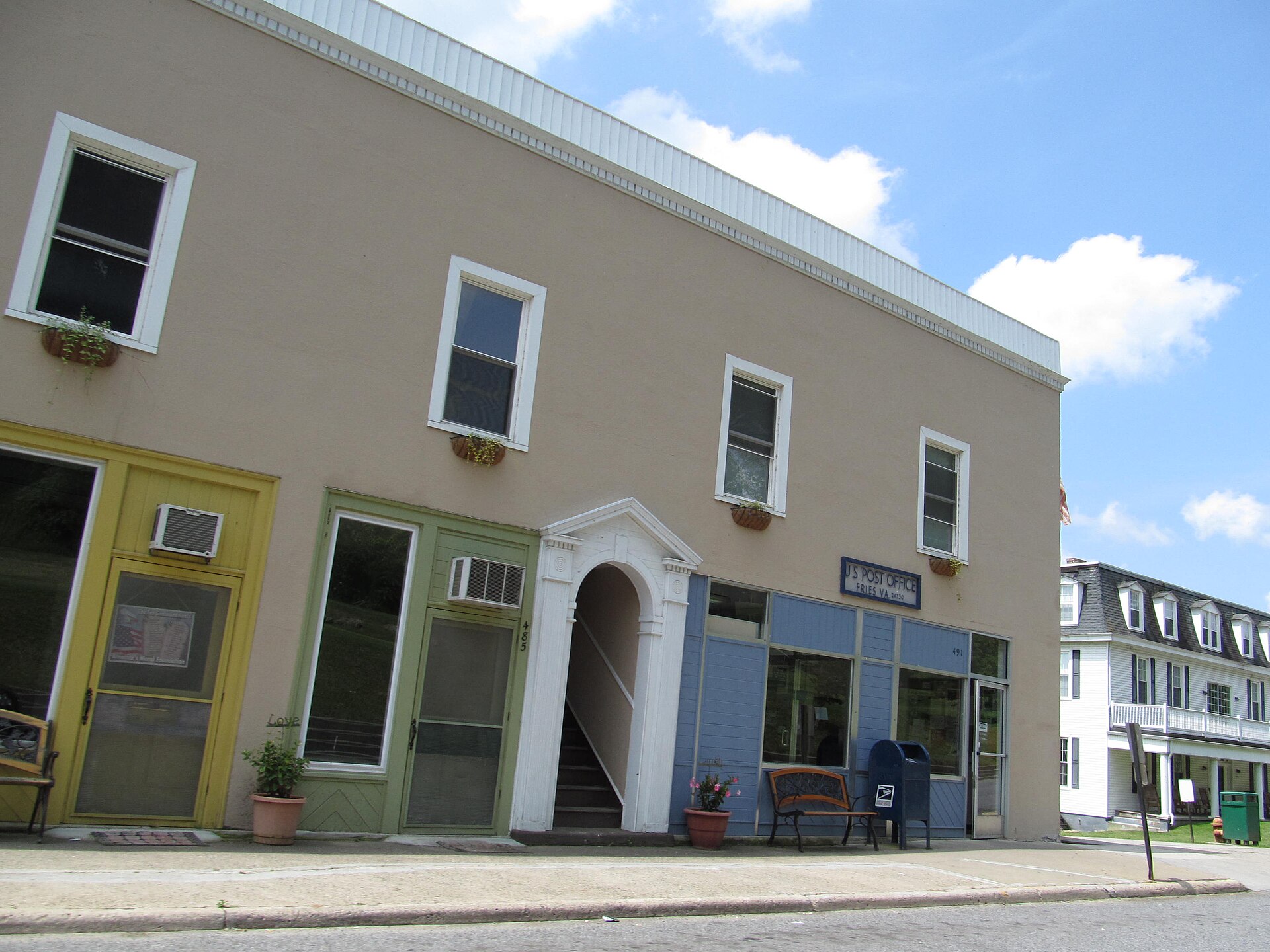 Downtown Fries, Virginia