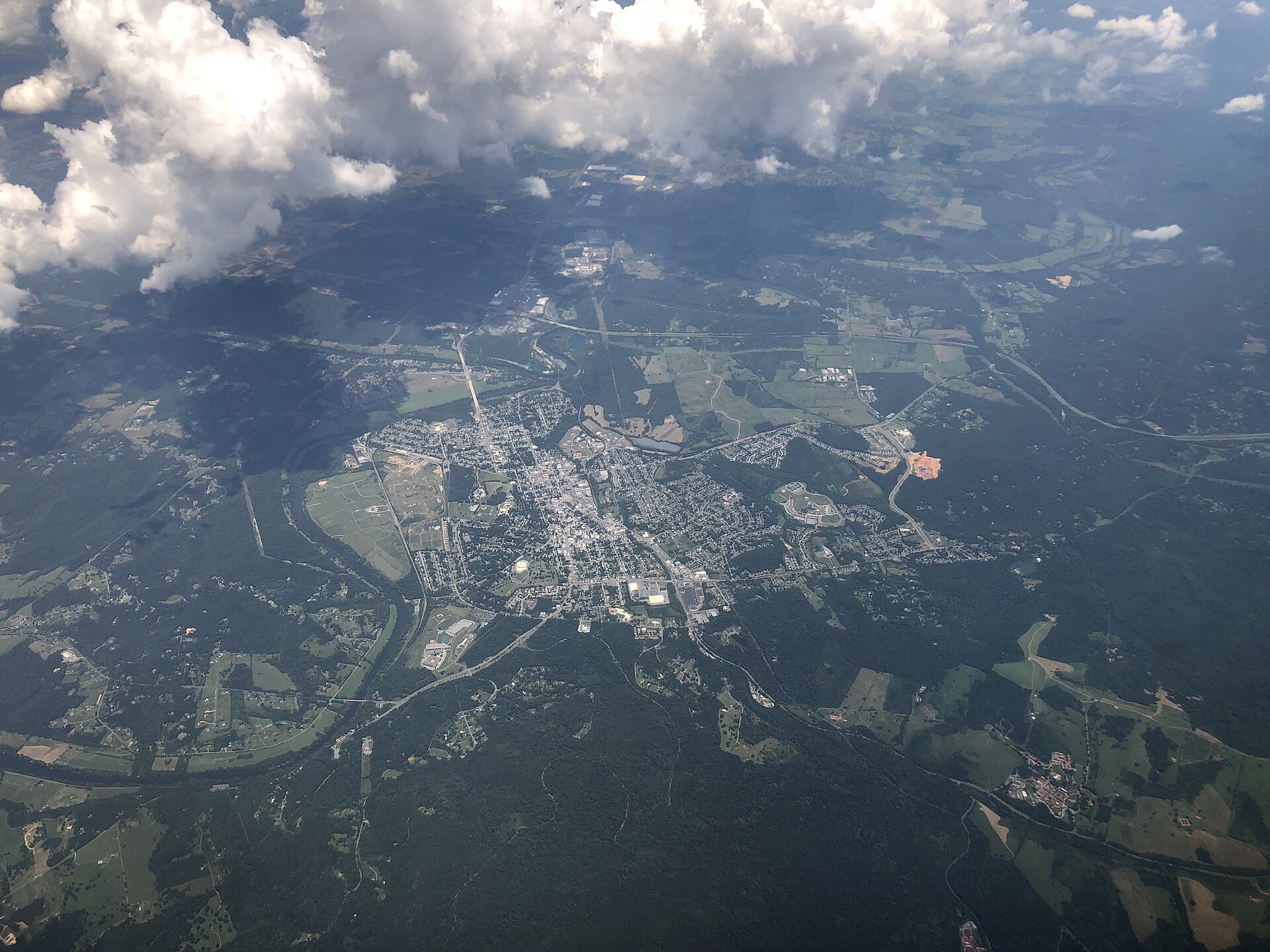 View of Front Royal, Interstate 66, U.S. Routes 340 and 522 and Virginia State Route 55 in Warren County, Virginia, viewed from an airplane which recently took off from Washington Dulles International Airport