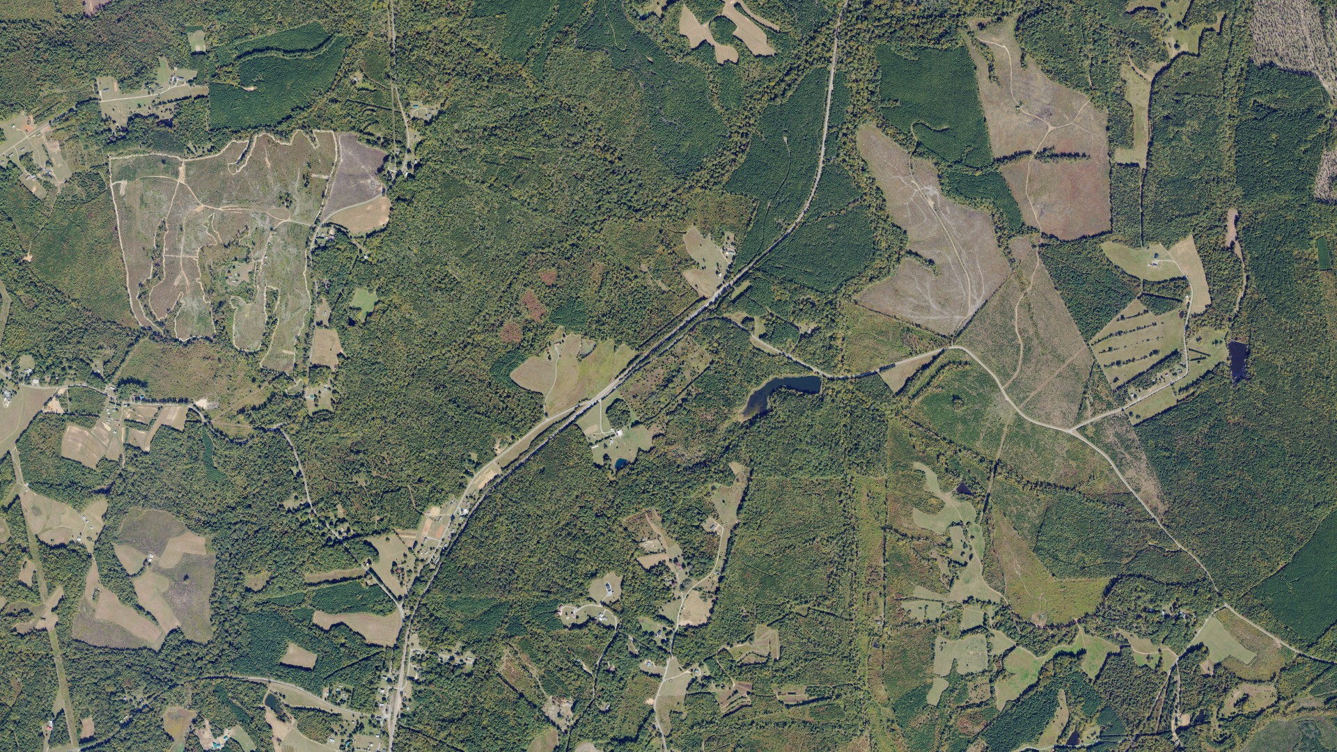 Natural-color aerial photograph of land around Nathalie, Virginia