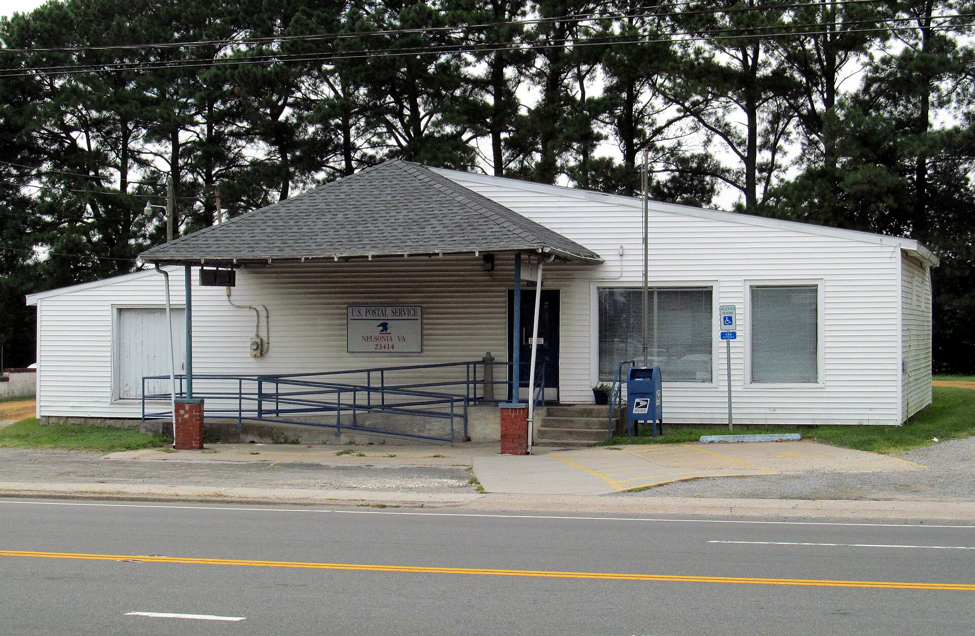 United States Post Office in Nelsonia, Virginia