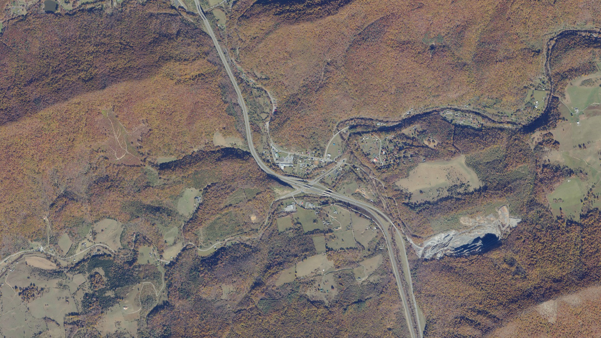 Natural-color aerial photograph of land around Rocky Gap, Virginia