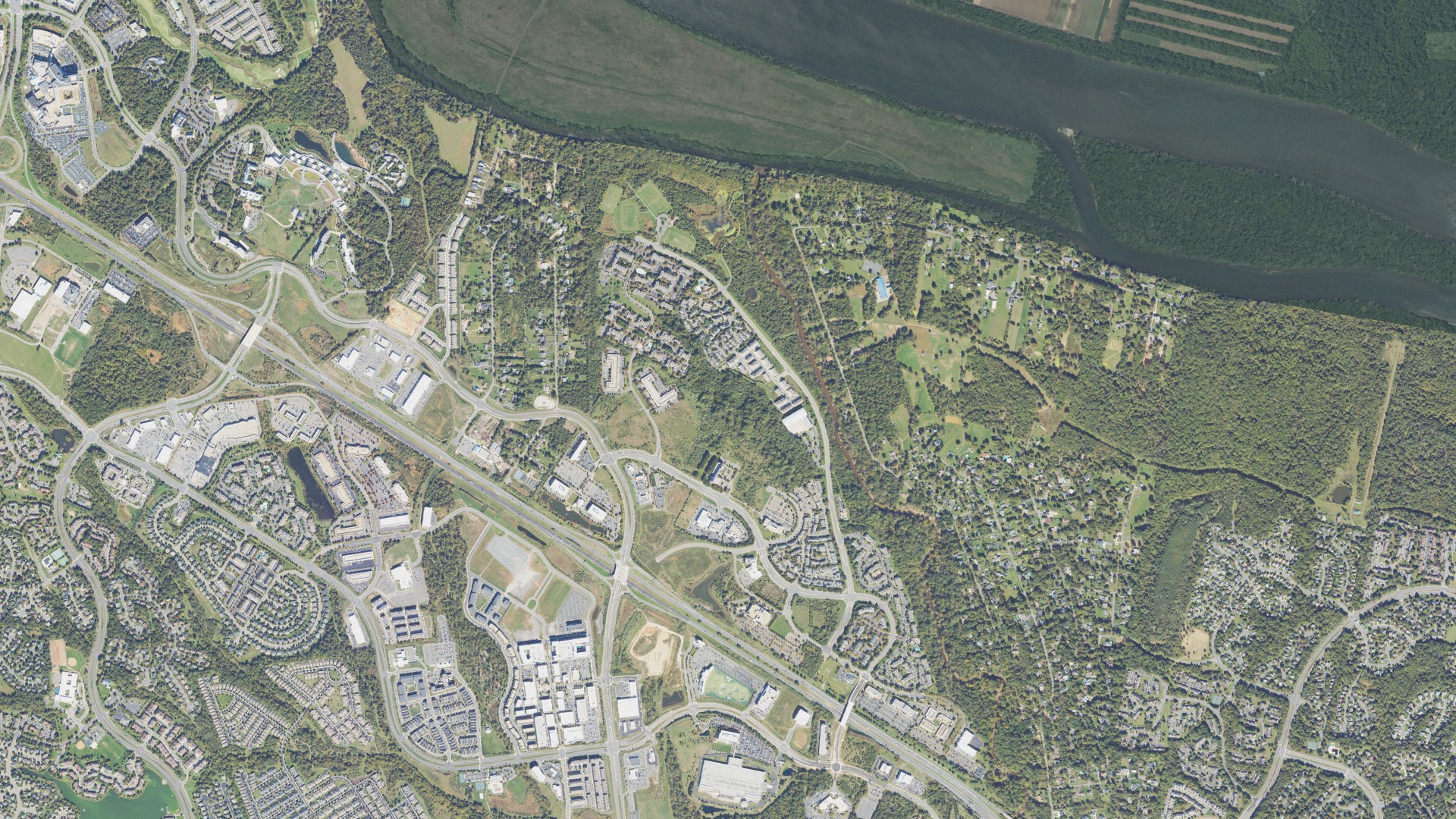 Natural-color aerial photograph of land around University Center, Virginia