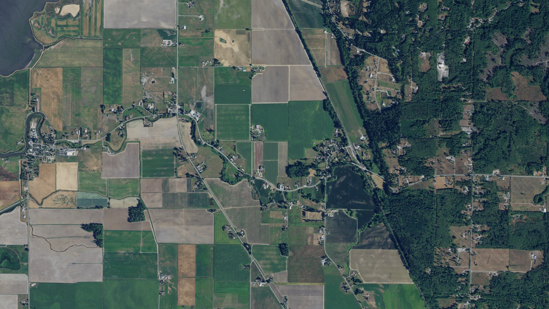 Natural-color aerial photograph of land around Bow, Washington
