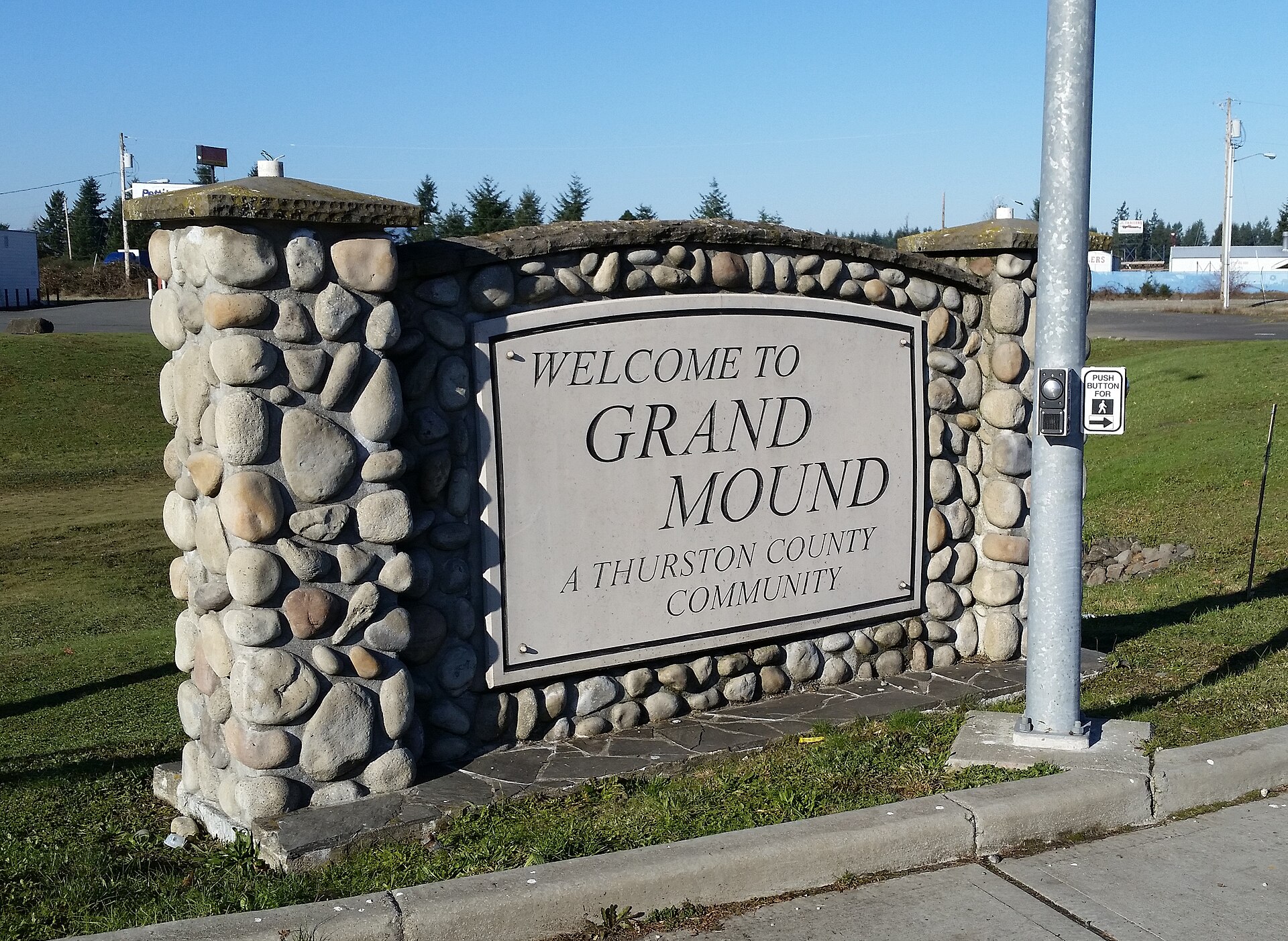 The town sign in Grand Mound, located at the main intersection — Washington