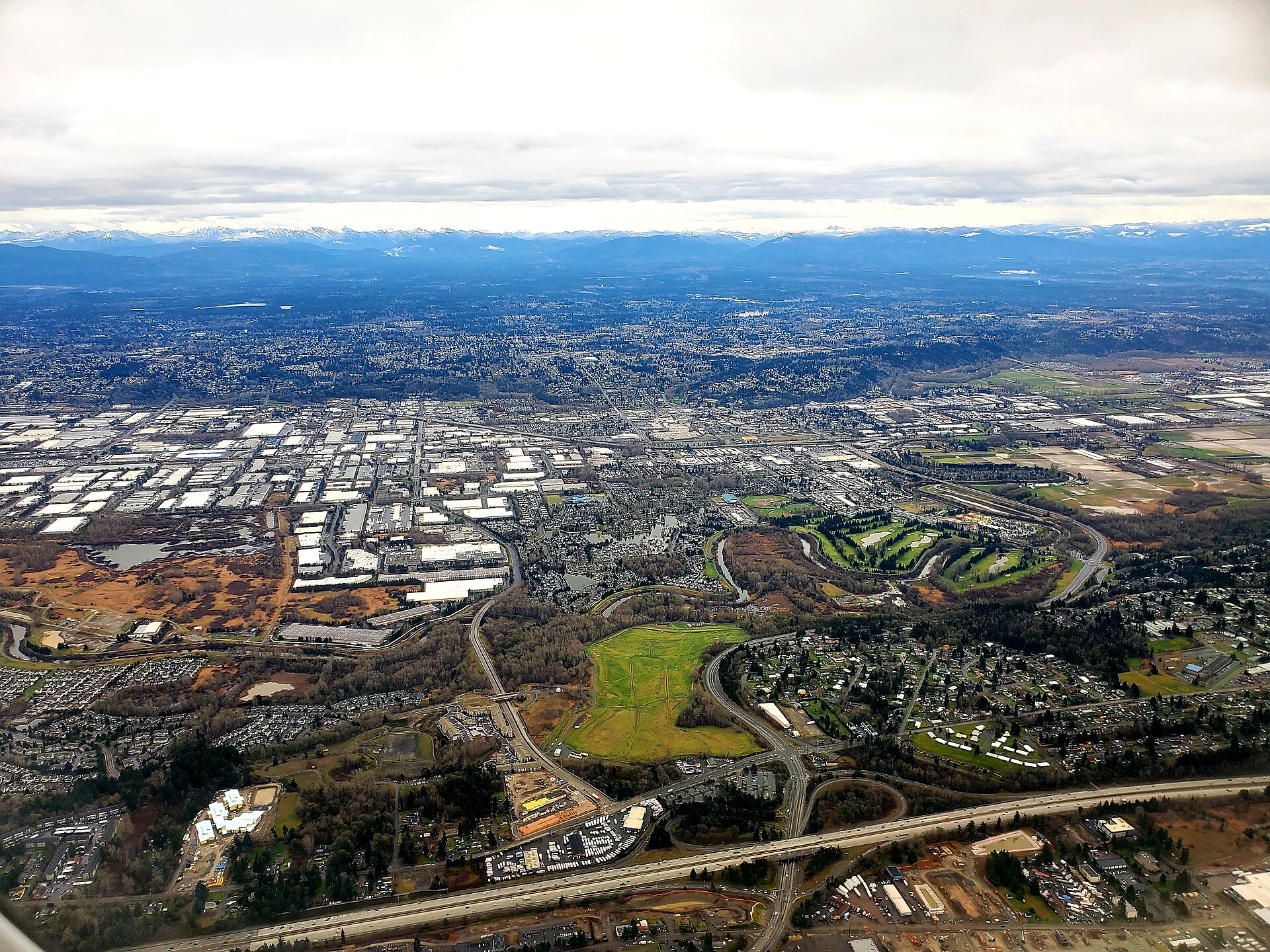 Areal view of Kent, Washington as of 2021.