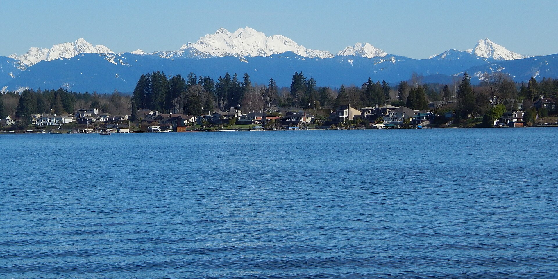 Lake Stevens WA panorama from Wyatt Park — Washington