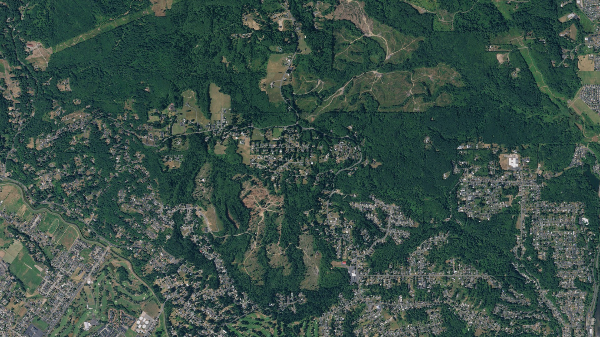 Natural-color aerial photograph of land around Longview Heights, Washington