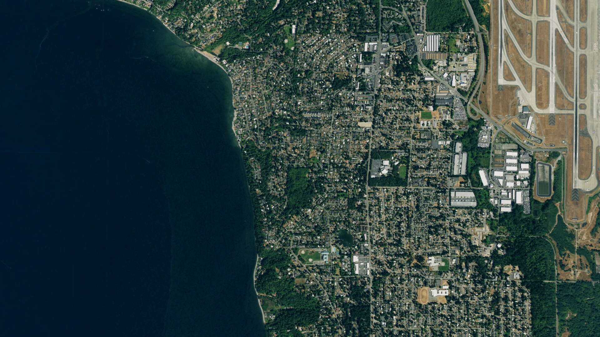 Natural-color aerial photograph of land around Normandy Park, Washington