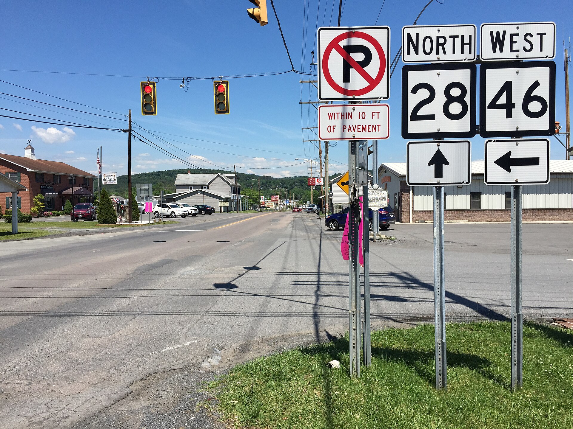 View north along West Virginia Route 28 (Washington Street) at West Virginia State Route 46 (Green Street) in Fort Ashby, Mineral County, West Virginia