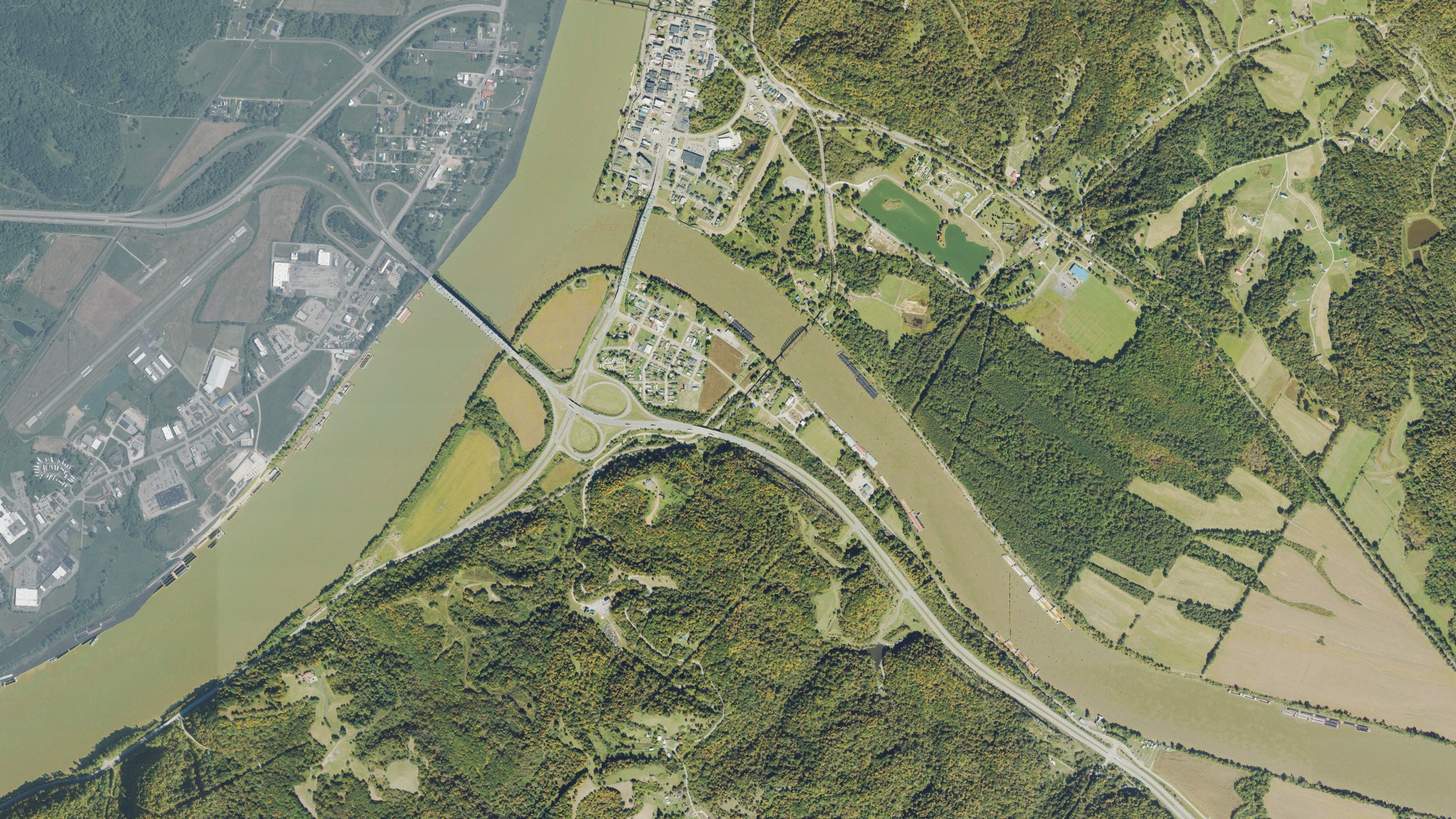 Natural-color aerial photograph of land around Henderson, West Virginia