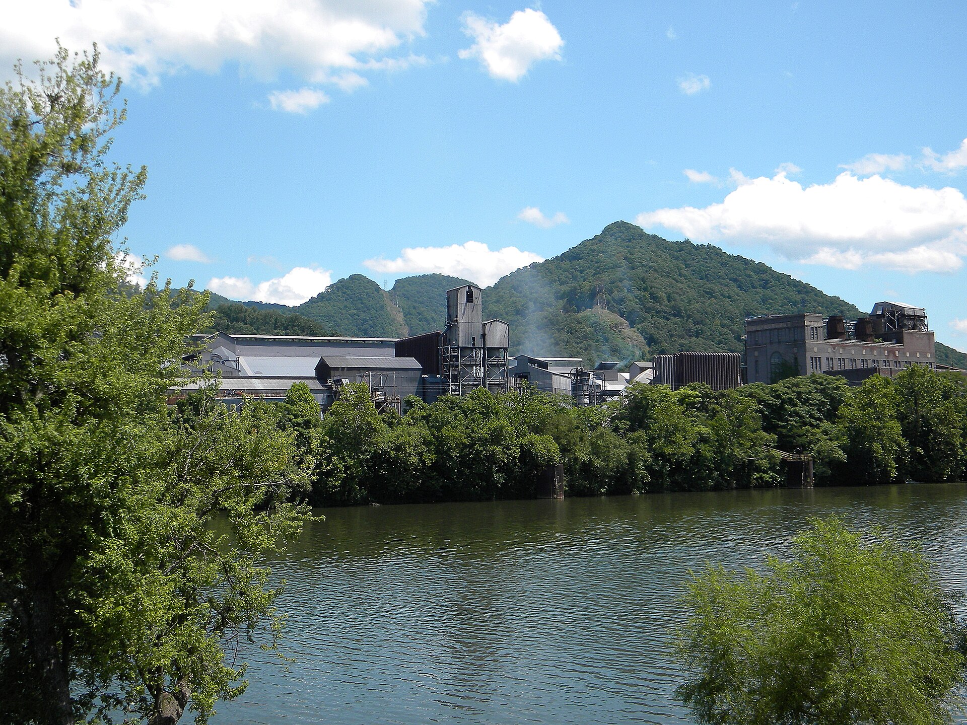 Coal processing Mount Carbon WV — West Virginia