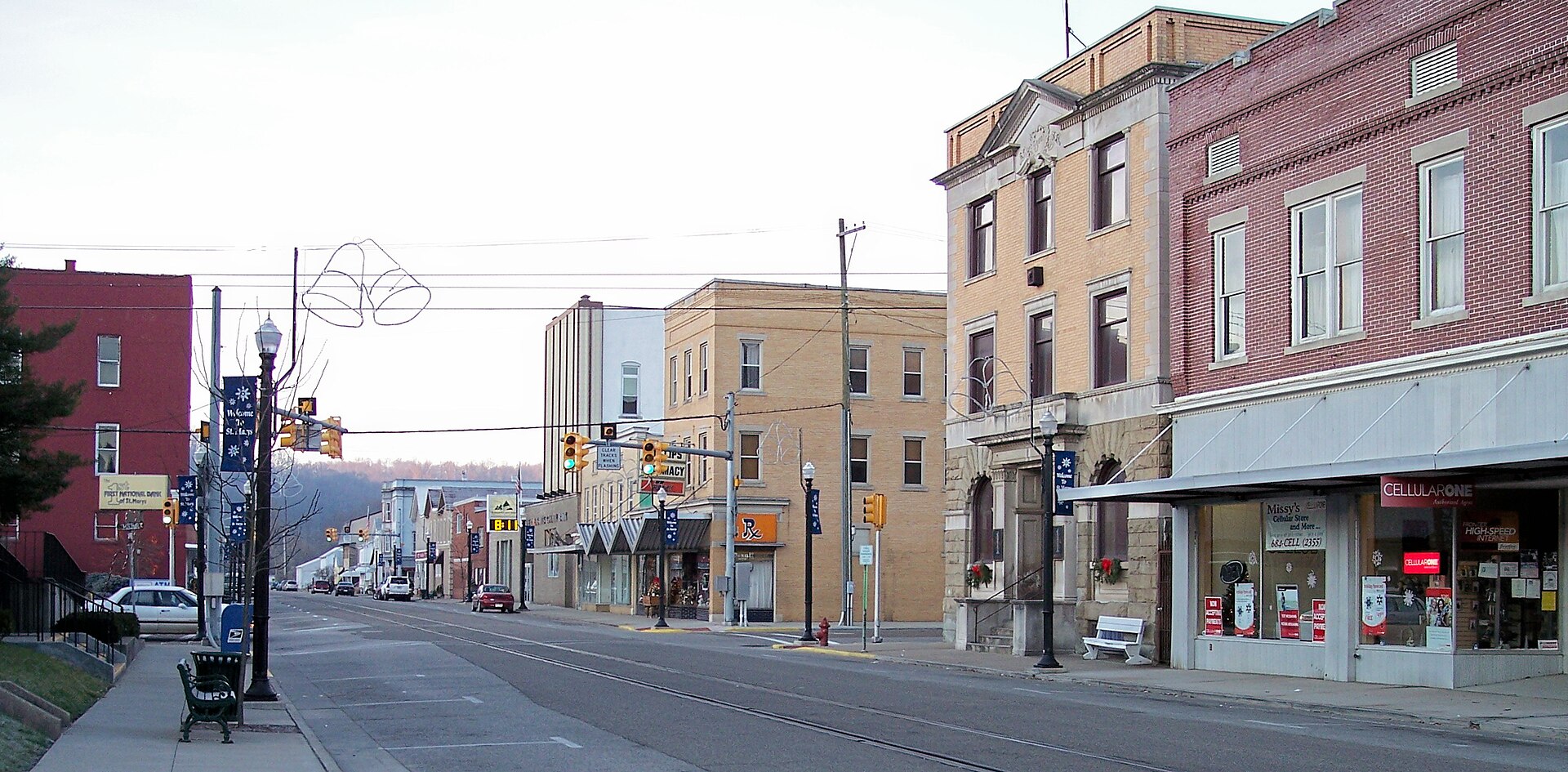 2nd Street in the central business district of w:St. Marys, West Virginia