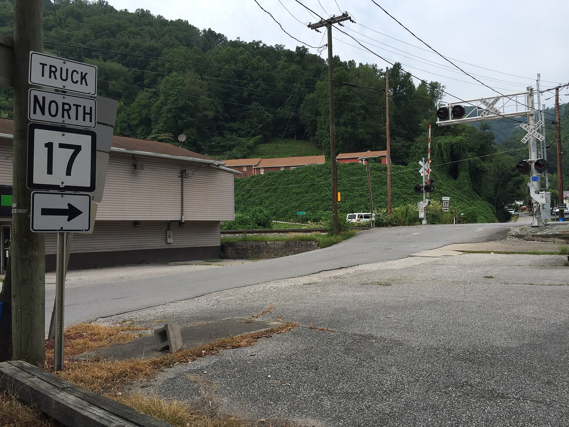 View north along West Virginia State Route 17 Truck (Stollings Road) at West Virginia State Route 10 (Stollings Avenue) in Stollings, Logan County, West Virginia