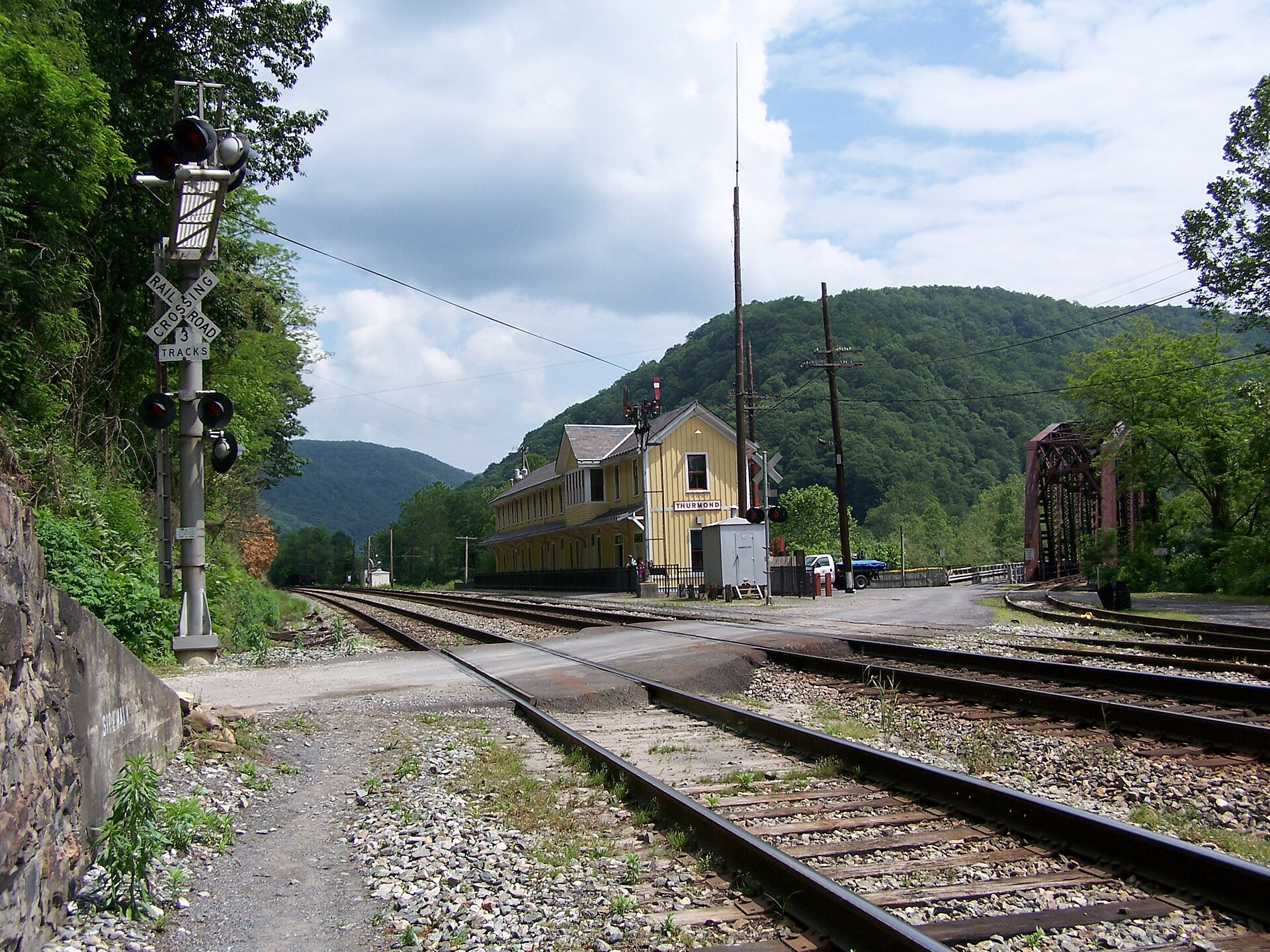 Thurmond, West Virginia, depot, now a National Park Service visitor center, and CR 25/2 bridge over the New River.