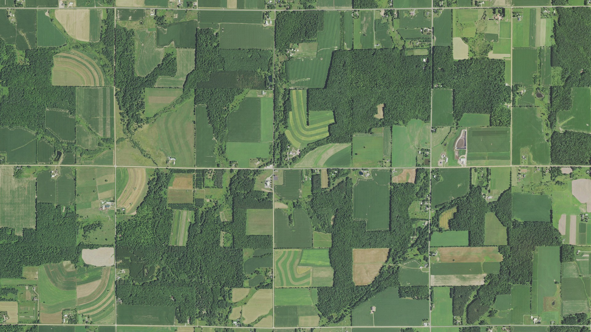 Aerial view of land around Berlin, Wisconsin
