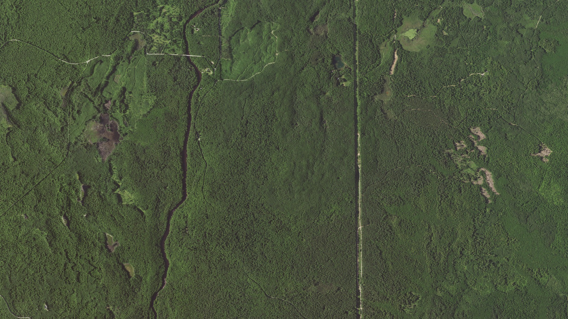 Aerial view of land around Silver Cliff, Wisconsin