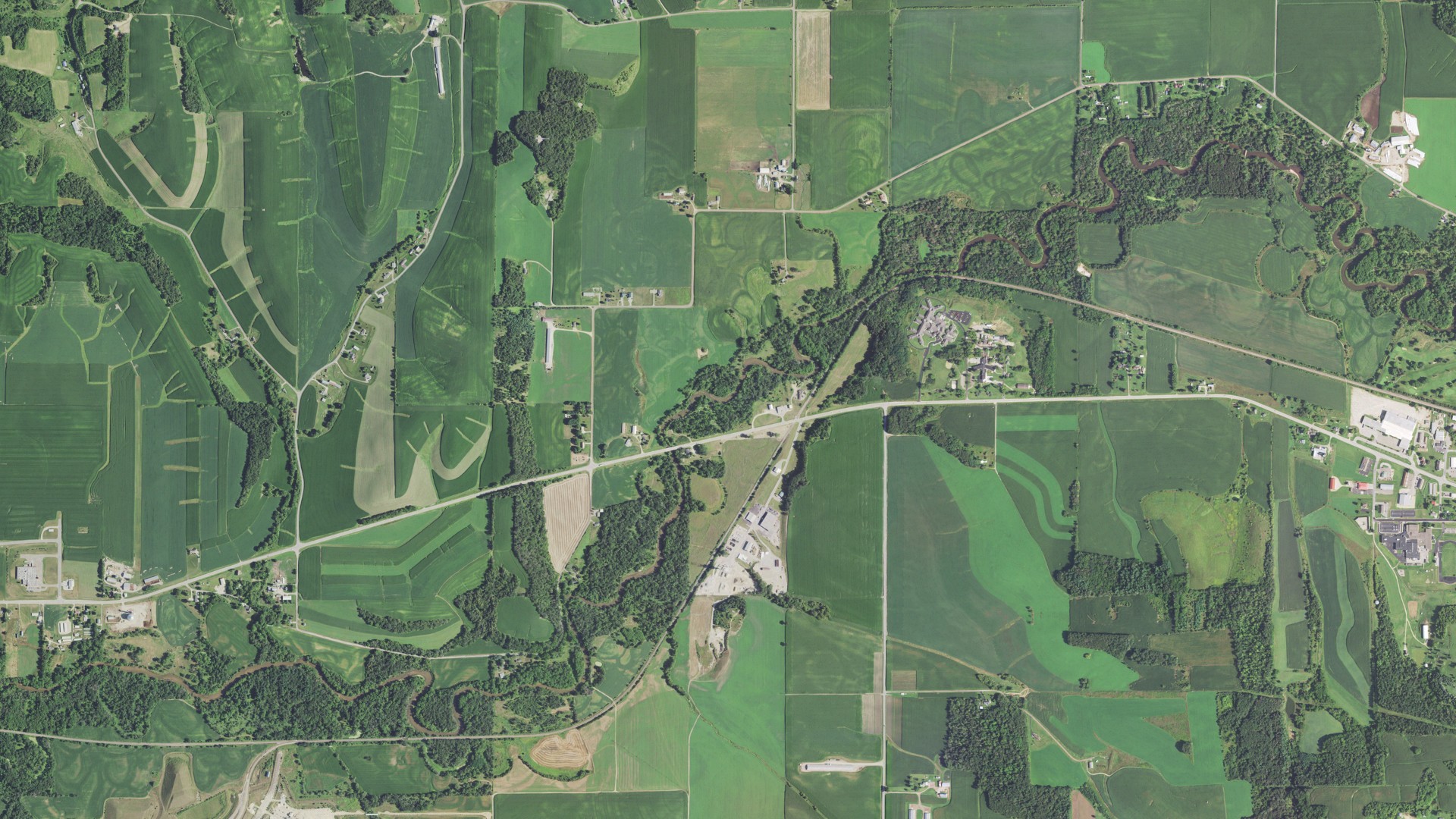 Aerial view of land around Lincoln, Wisconsin