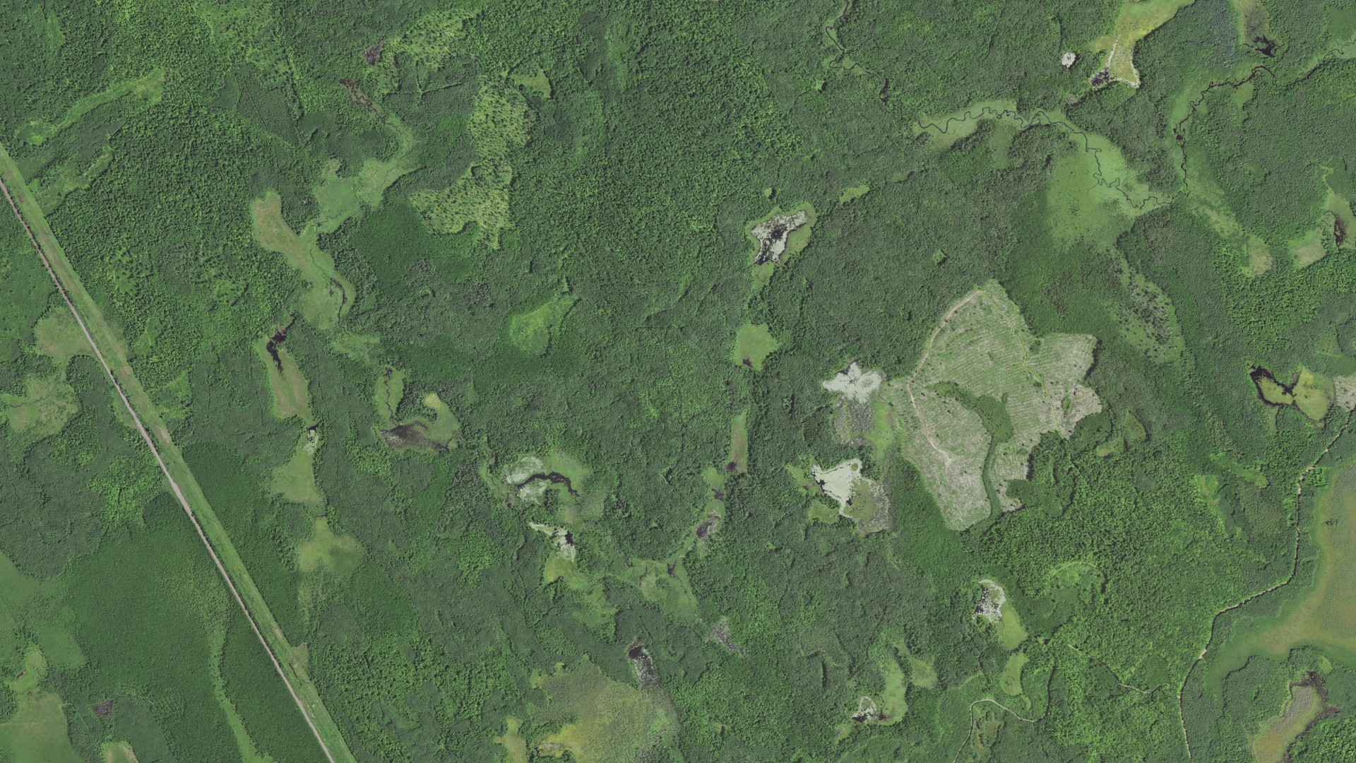 Aerial view of land around Frog Creek, Wisconsin