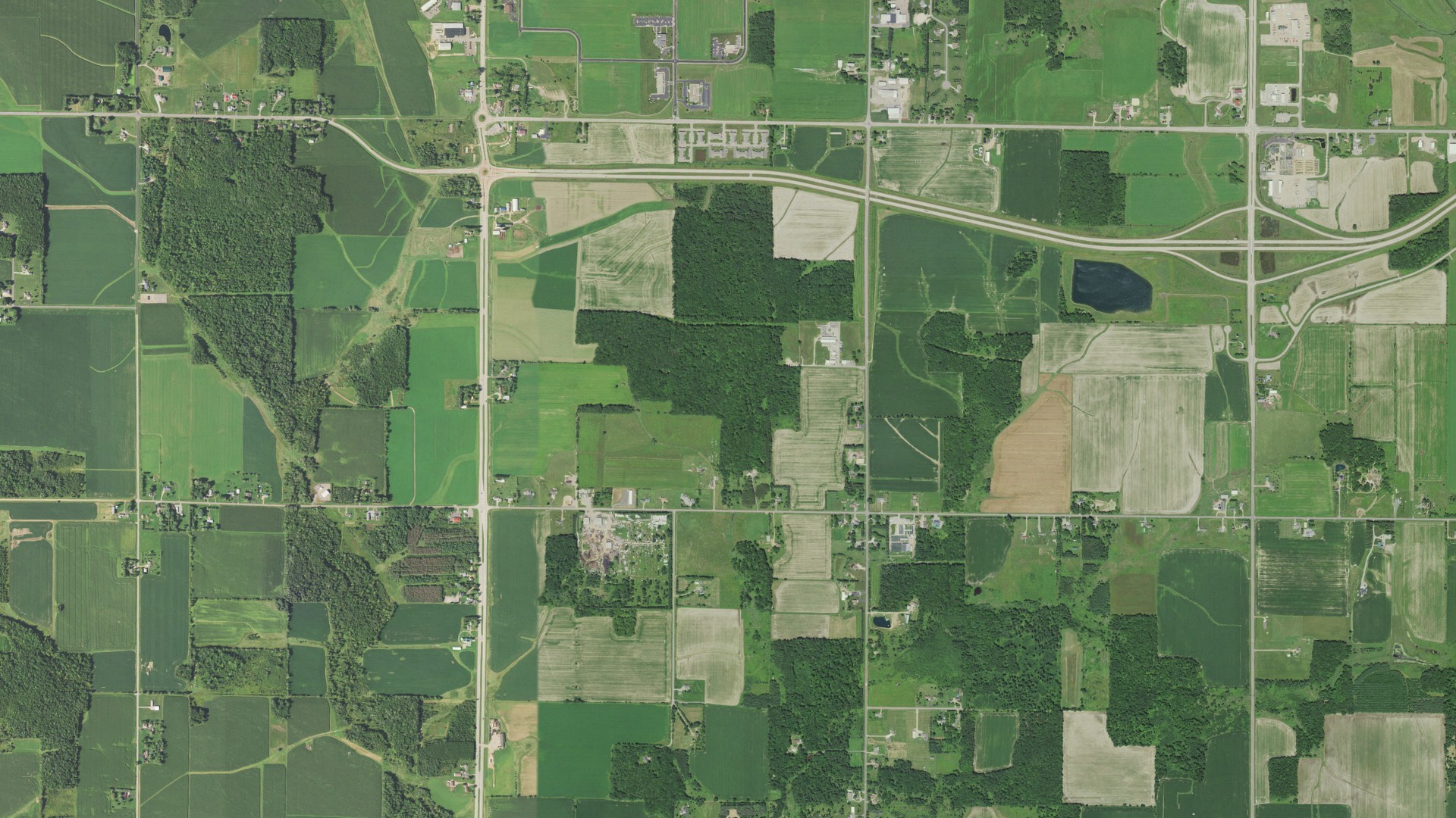 Natural-color aerial photograph of land around Cameron, Wisconsin