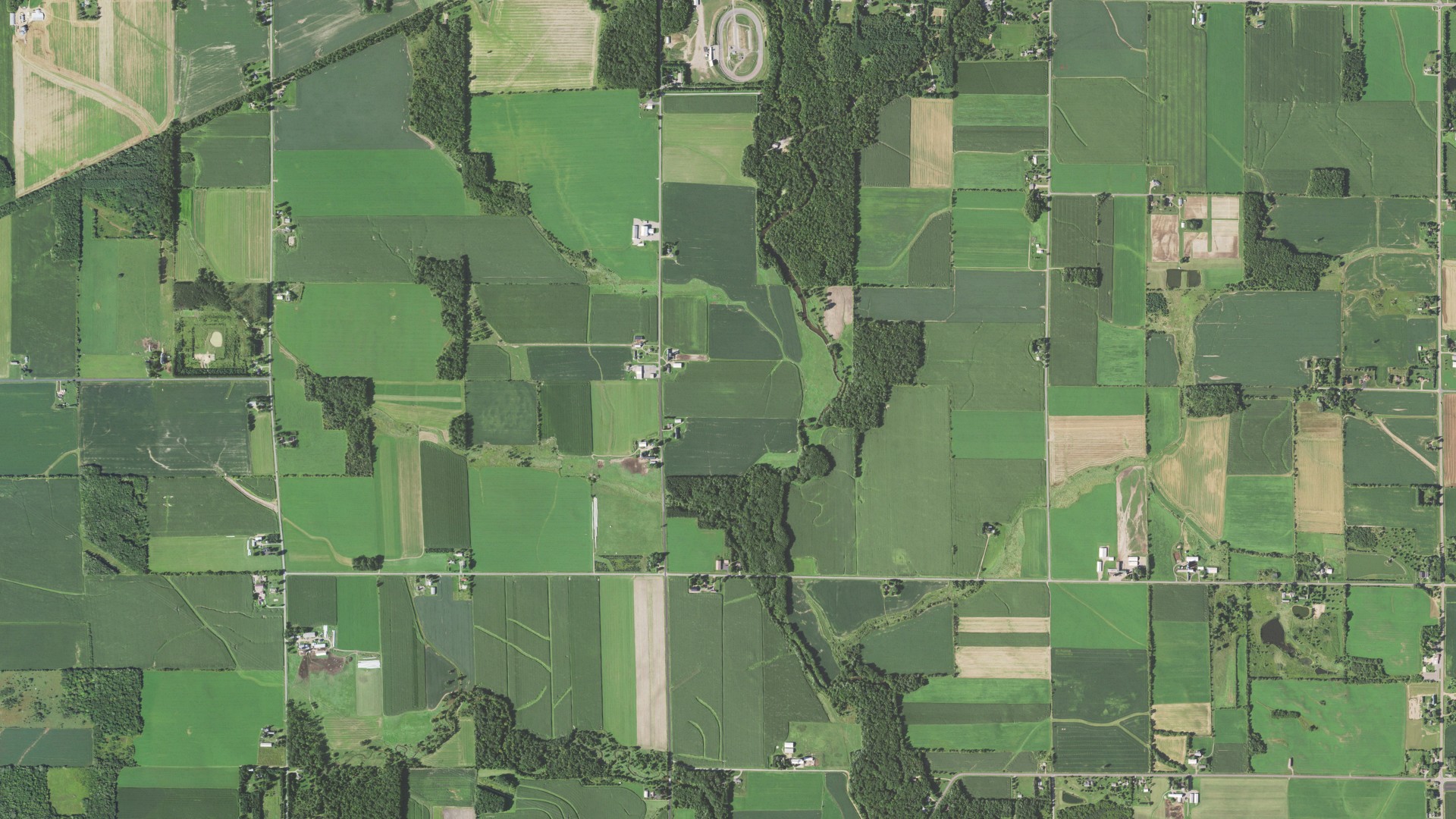 Aerial view of land around Lincoln, Wisconsin